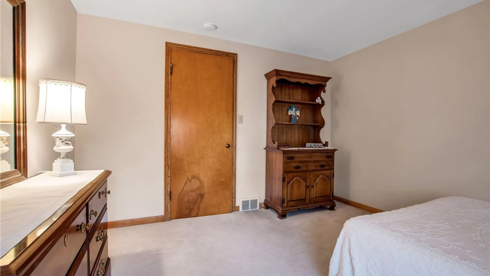 Property at 437 Thorncliff Road, Tonawanda, NY 14223 20