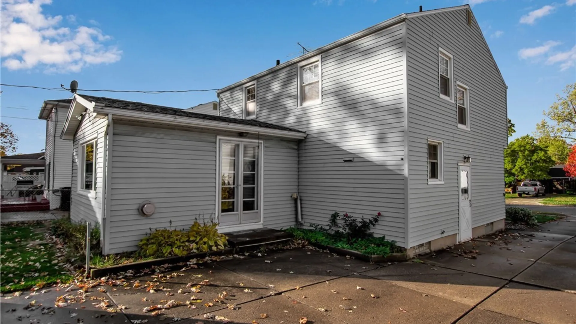 Property at 437 Thorncliff Road, Tonawanda, NY 14223 4