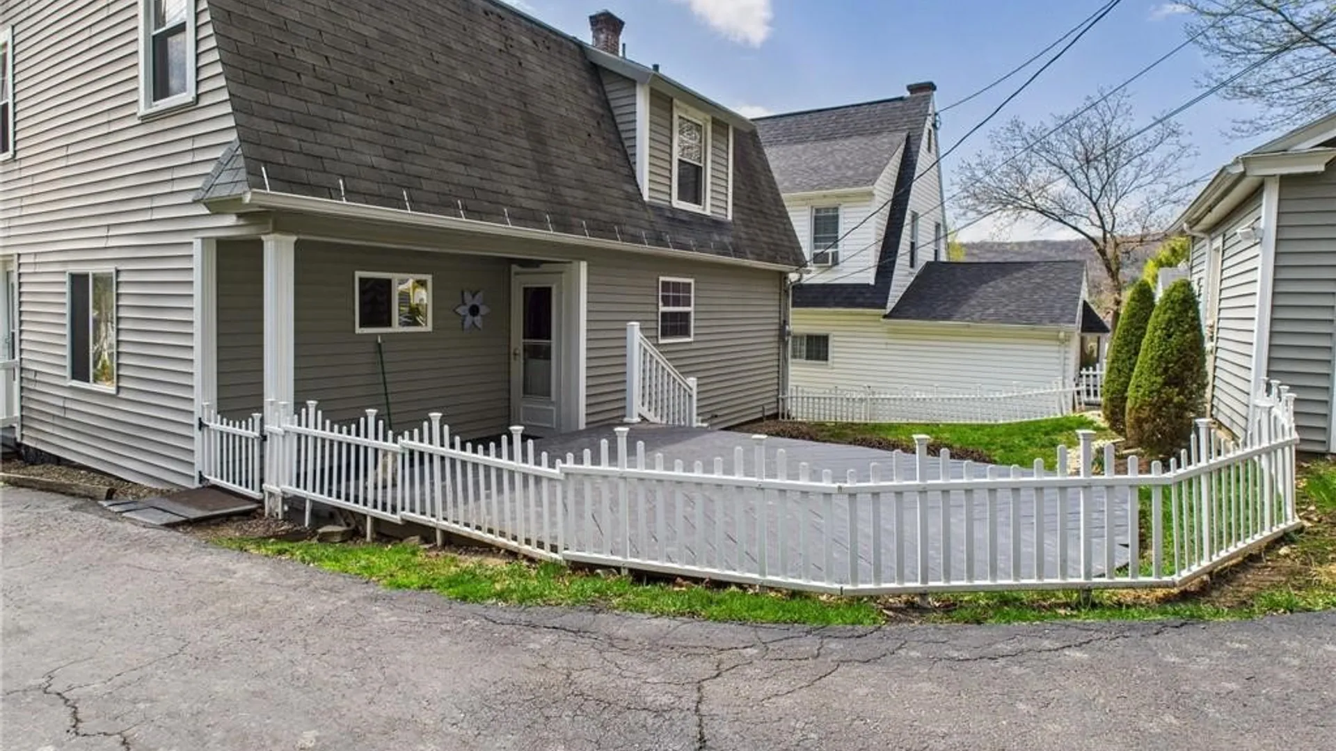 Property at 2 Abbott Road, Bradford City, PA 16701 18