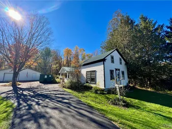 Property at 4013 State Route 104, New Haven, NY 13114