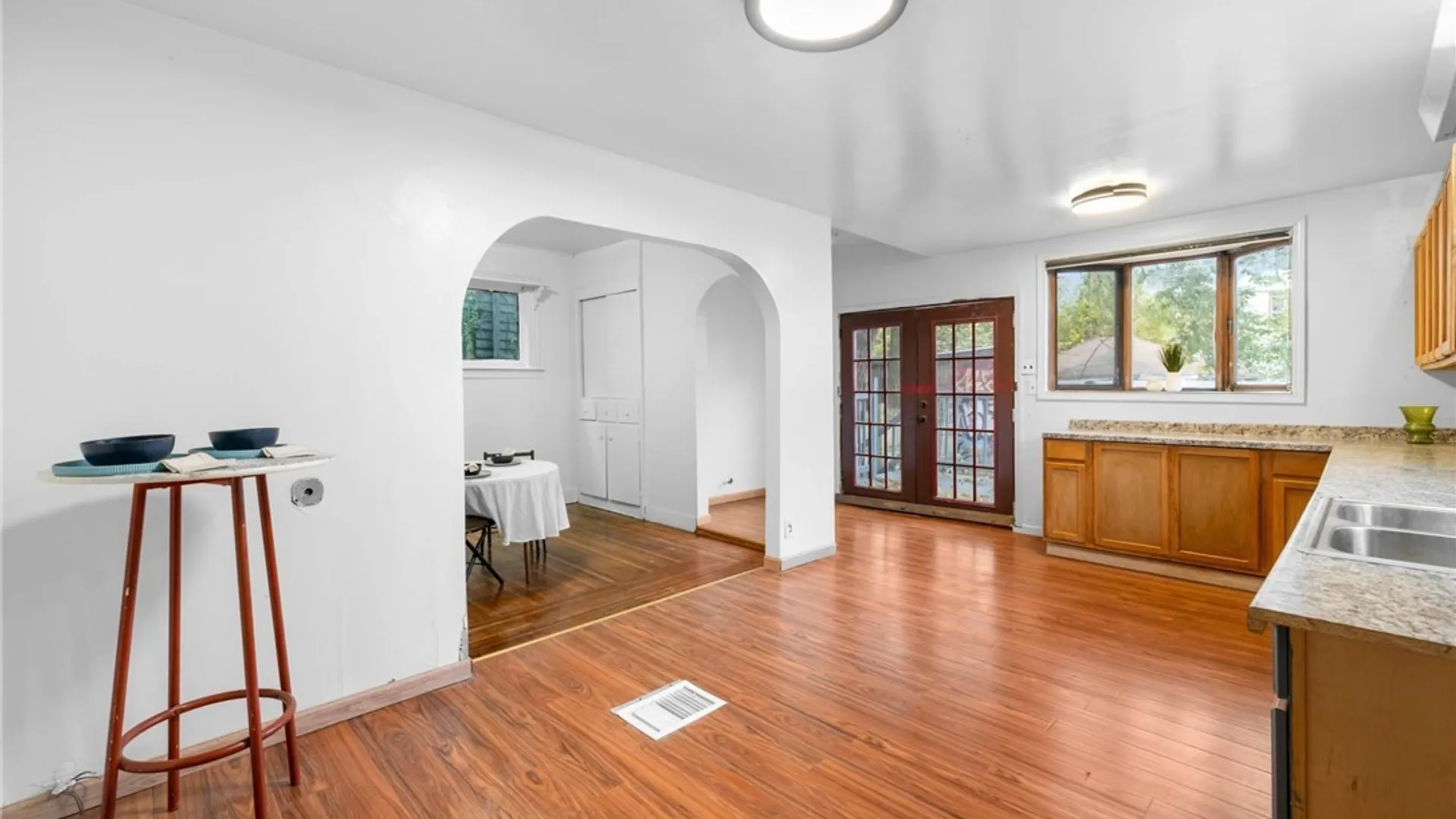 Property at 114 School Street, Buffalo, NY 14213 14