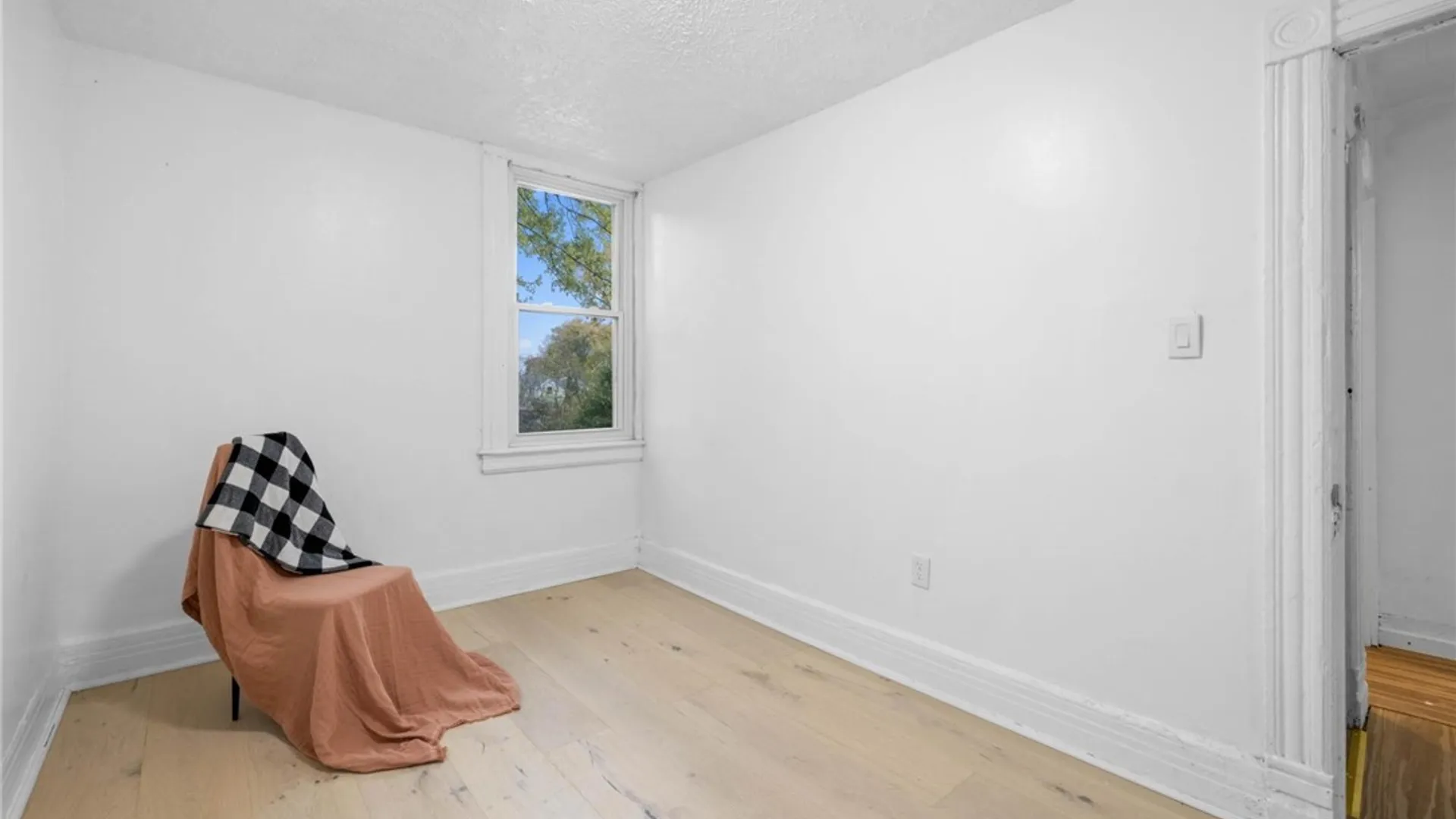 Property at 114 School Street, Buffalo, NY 14213 24