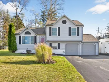 Property at 9422 Birch Tree Road, Cicero, NY 13029