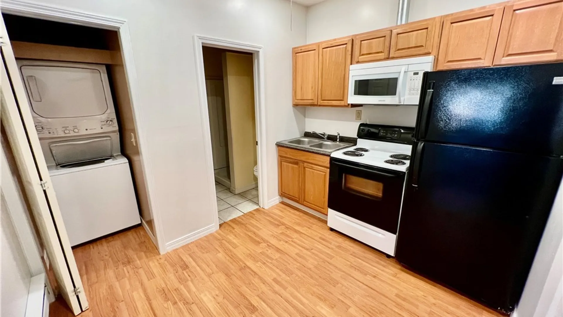 Property at 18 Bridge Street, Oswego, NY 13126 22