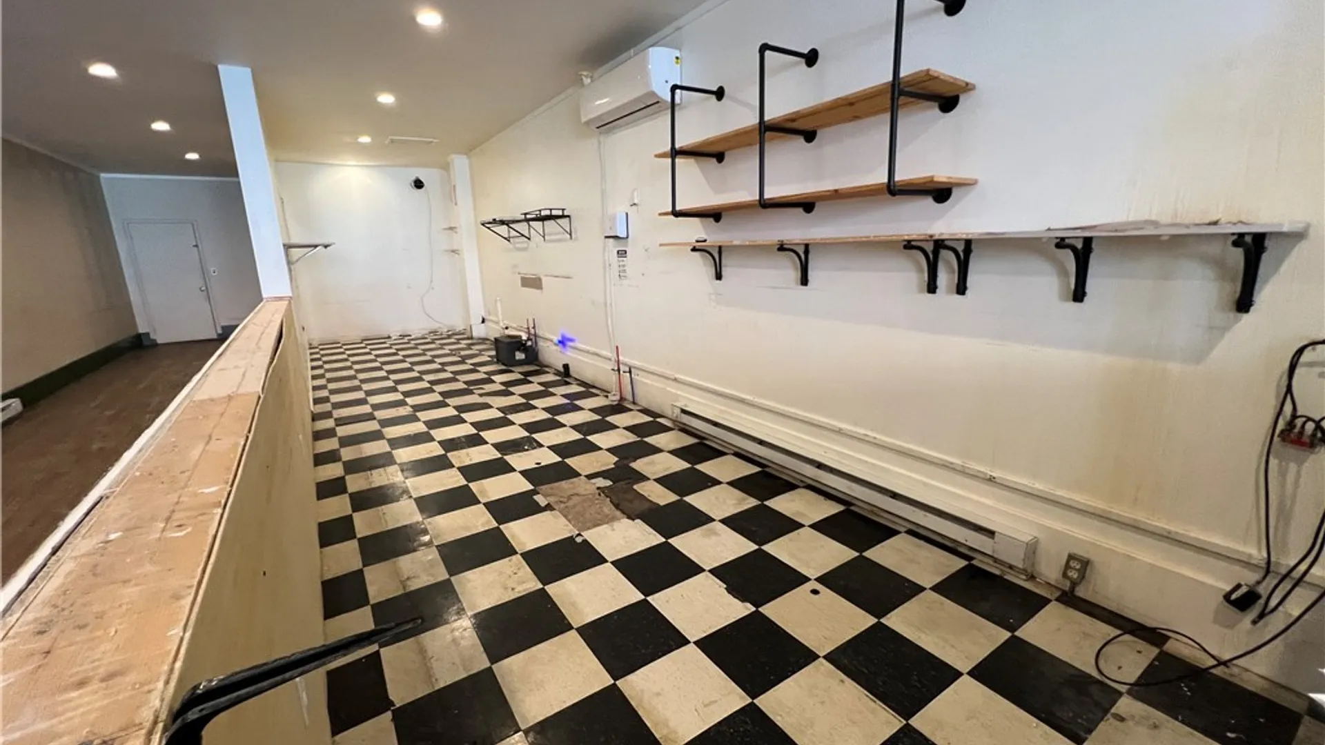 Property at 18 Bridge Street, Oswego, NY 13126 7