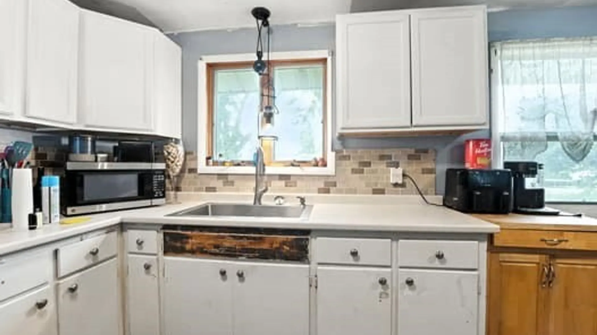 Property at 7400 Saint Joseph Road, Niagara, NY 14304 10