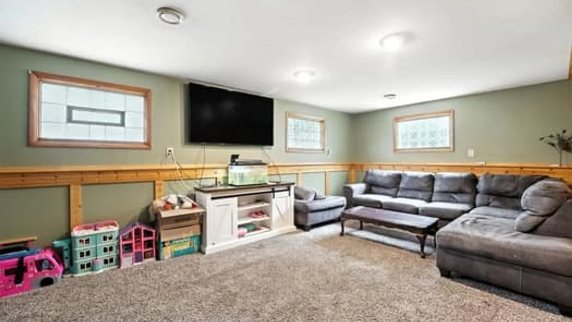 Property at 7400 Saint Joseph Road, Niagara, NY 14304 12