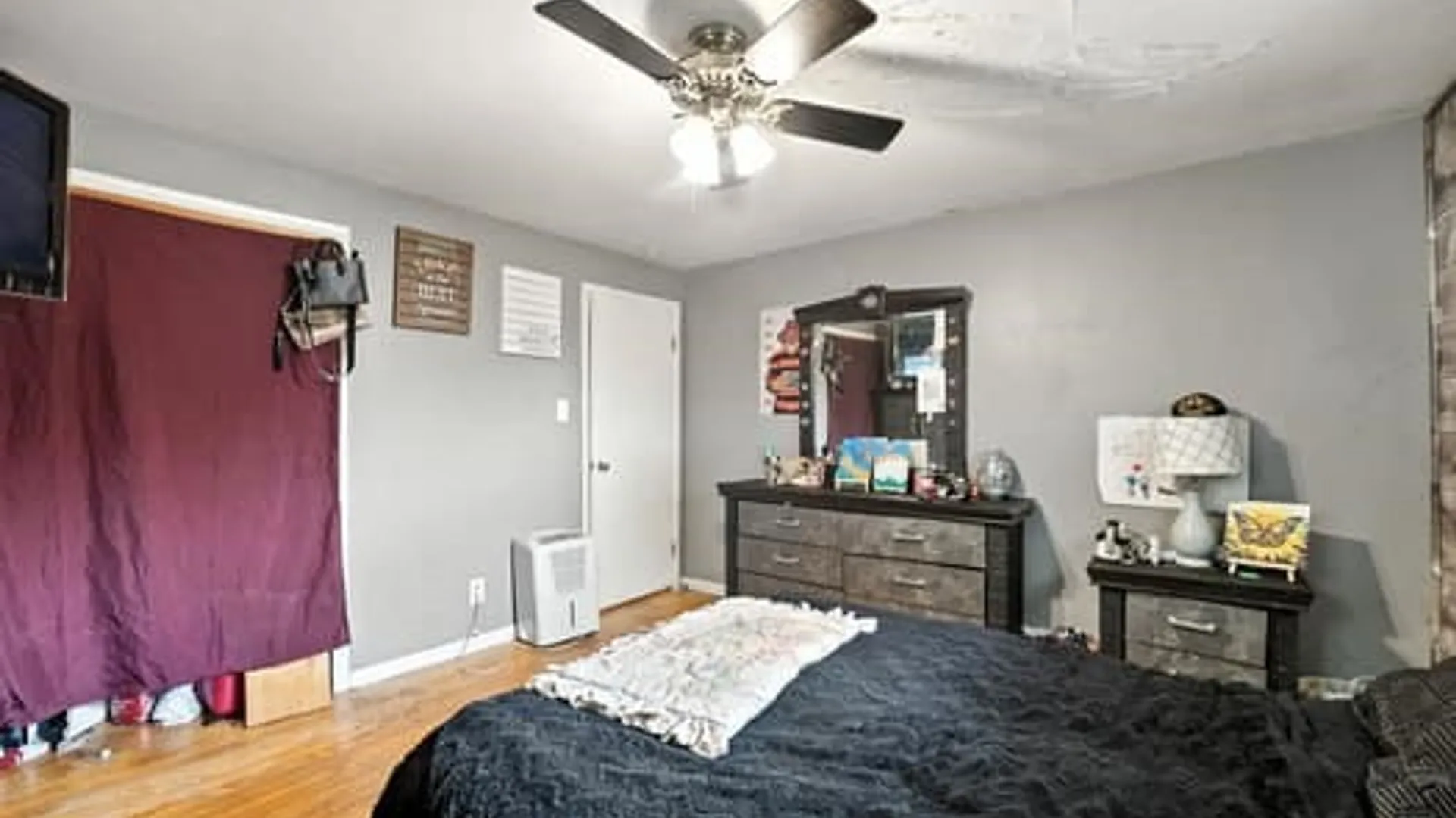 Property at 7400 Saint Joseph Road, Niagara, NY 14304 14