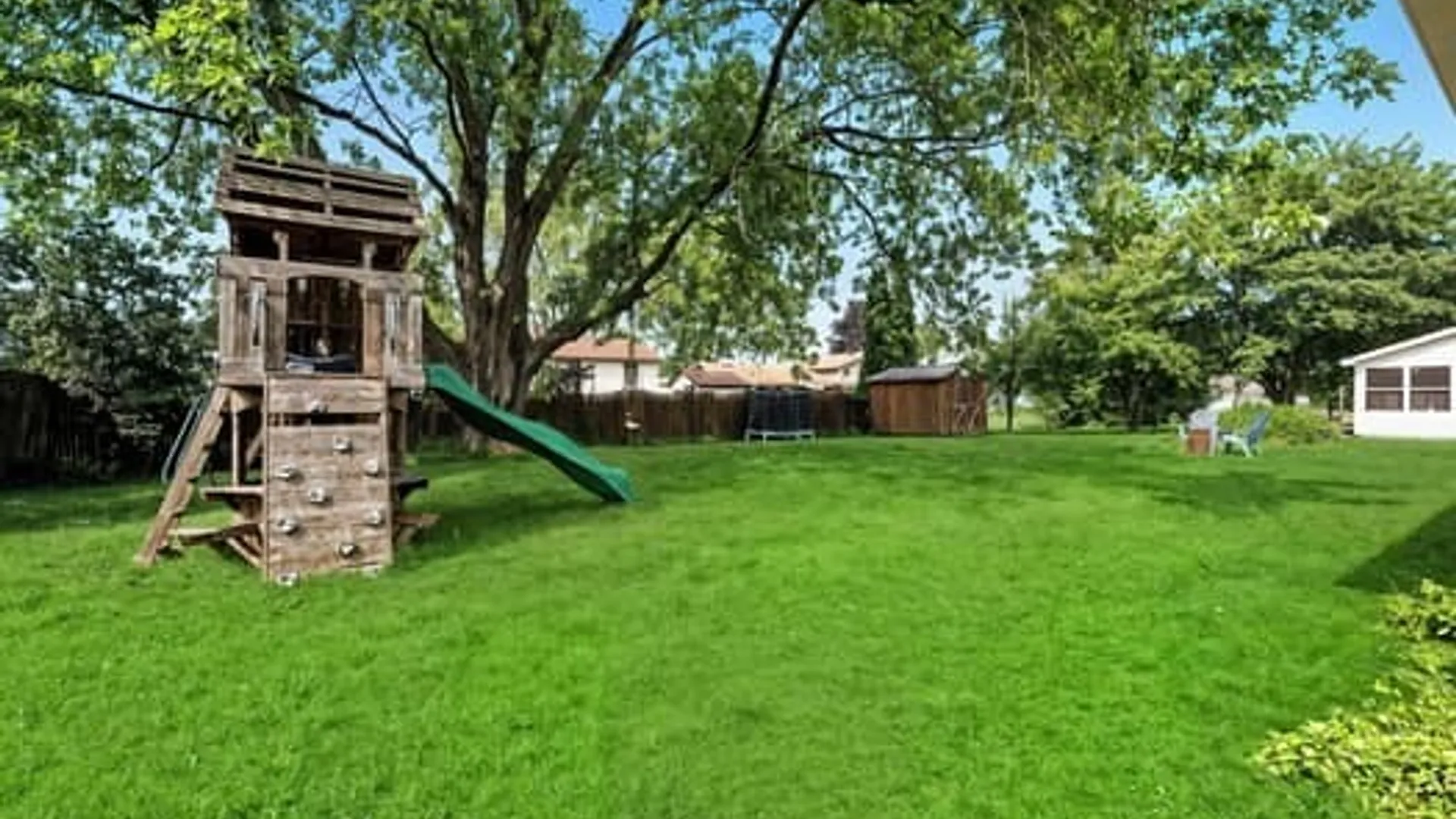 Property at 7400 Saint Joseph Road, Niagara, NY 14304 23