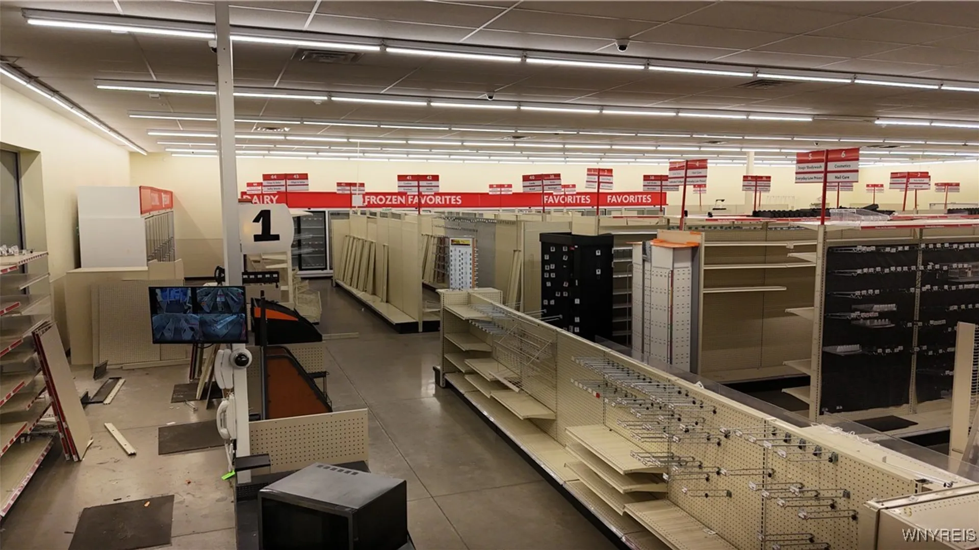 Property at 1750 Genesee Street, Buffalo, NY 14211 6