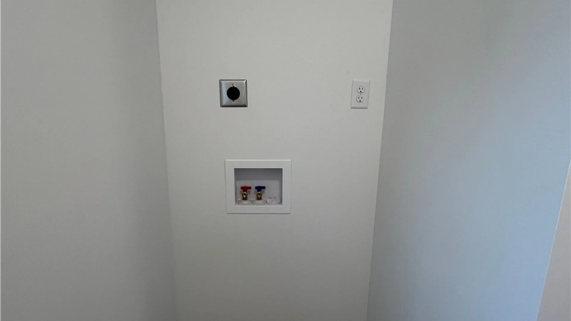 Property at 120 Cottage Street, Auburn, NY 13021 17