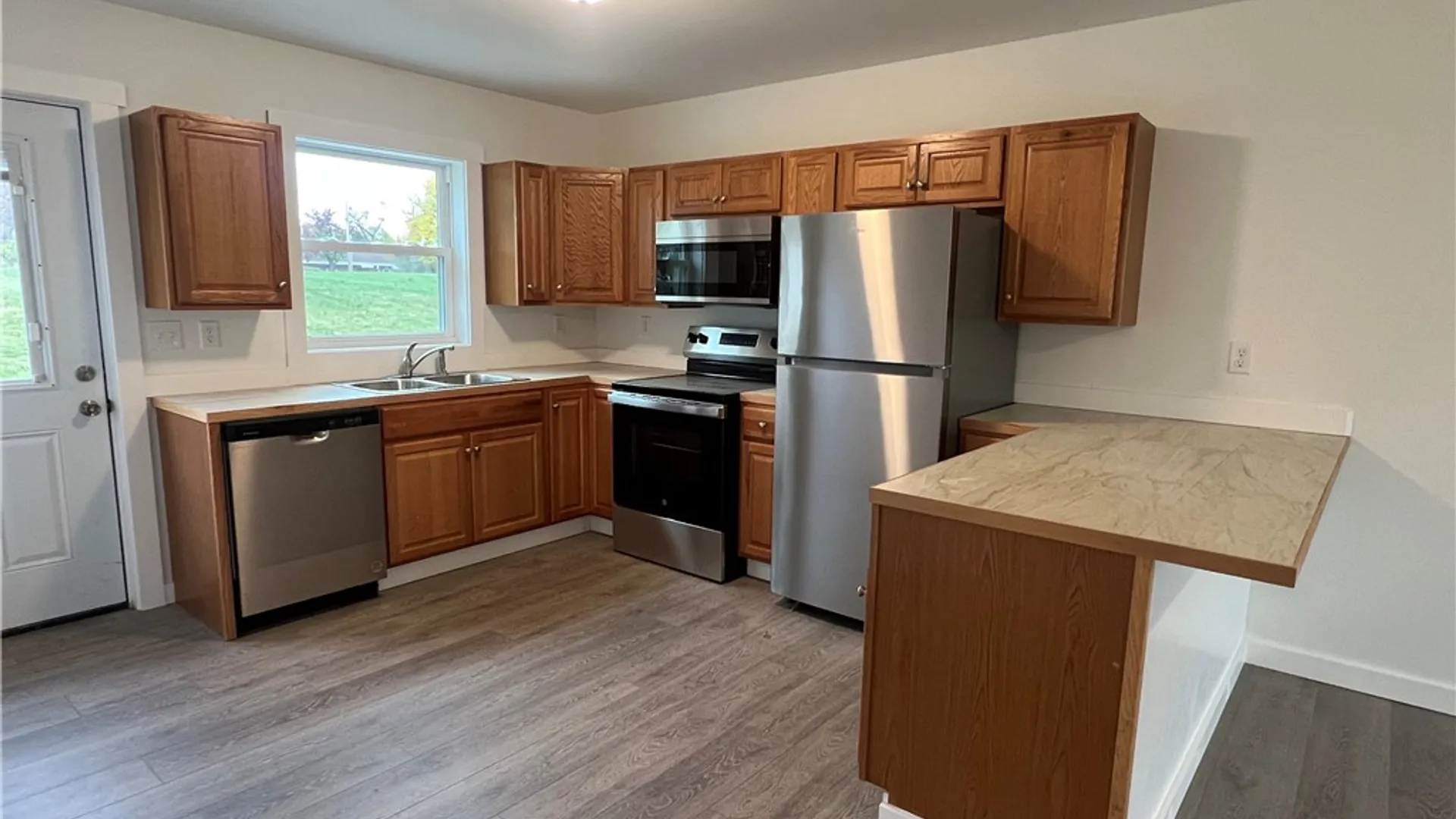 Property at 120 Cottage Street, Auburn, NY 13021 4