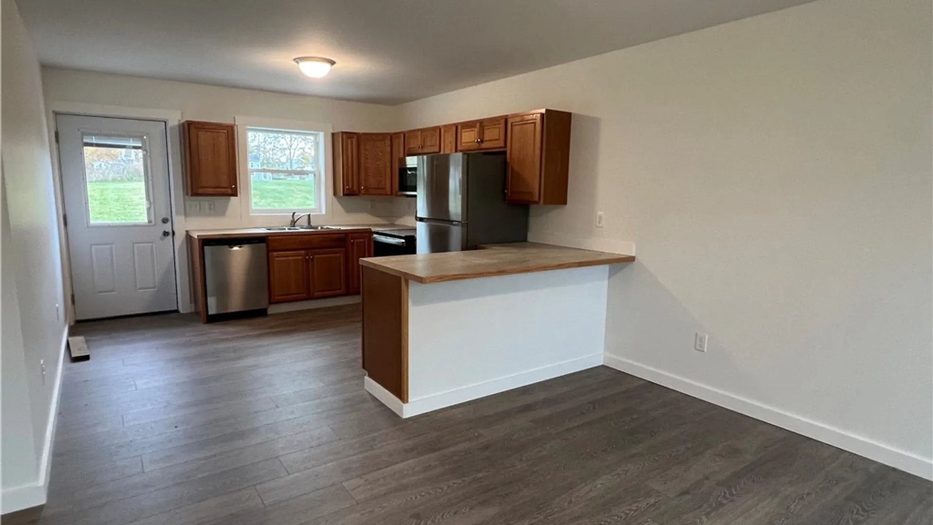 Property at 120 Cottage Street, Auburn, NY 13021 6