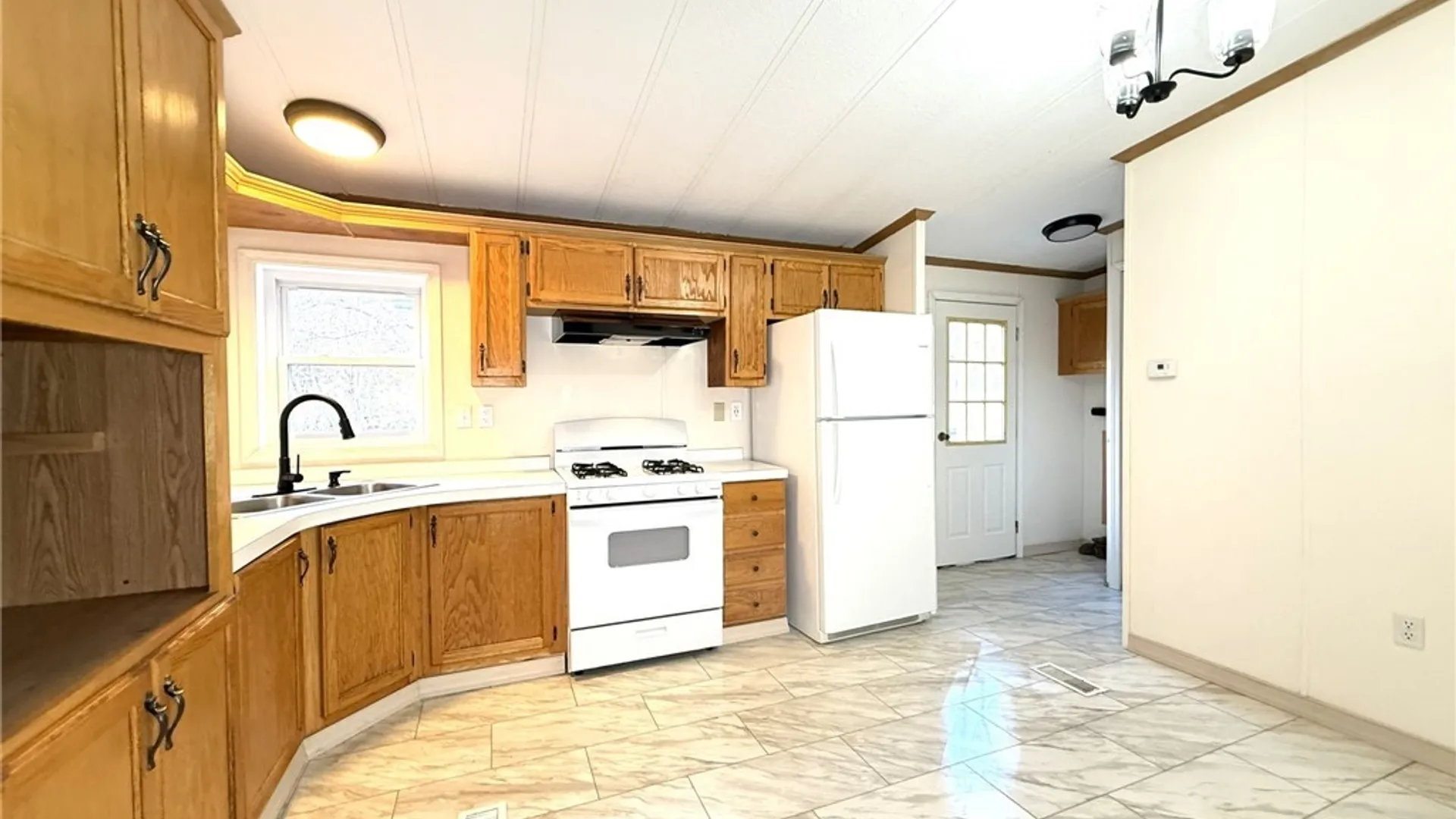 Property at 223 Route 5, Elbridge, NY 13166 6