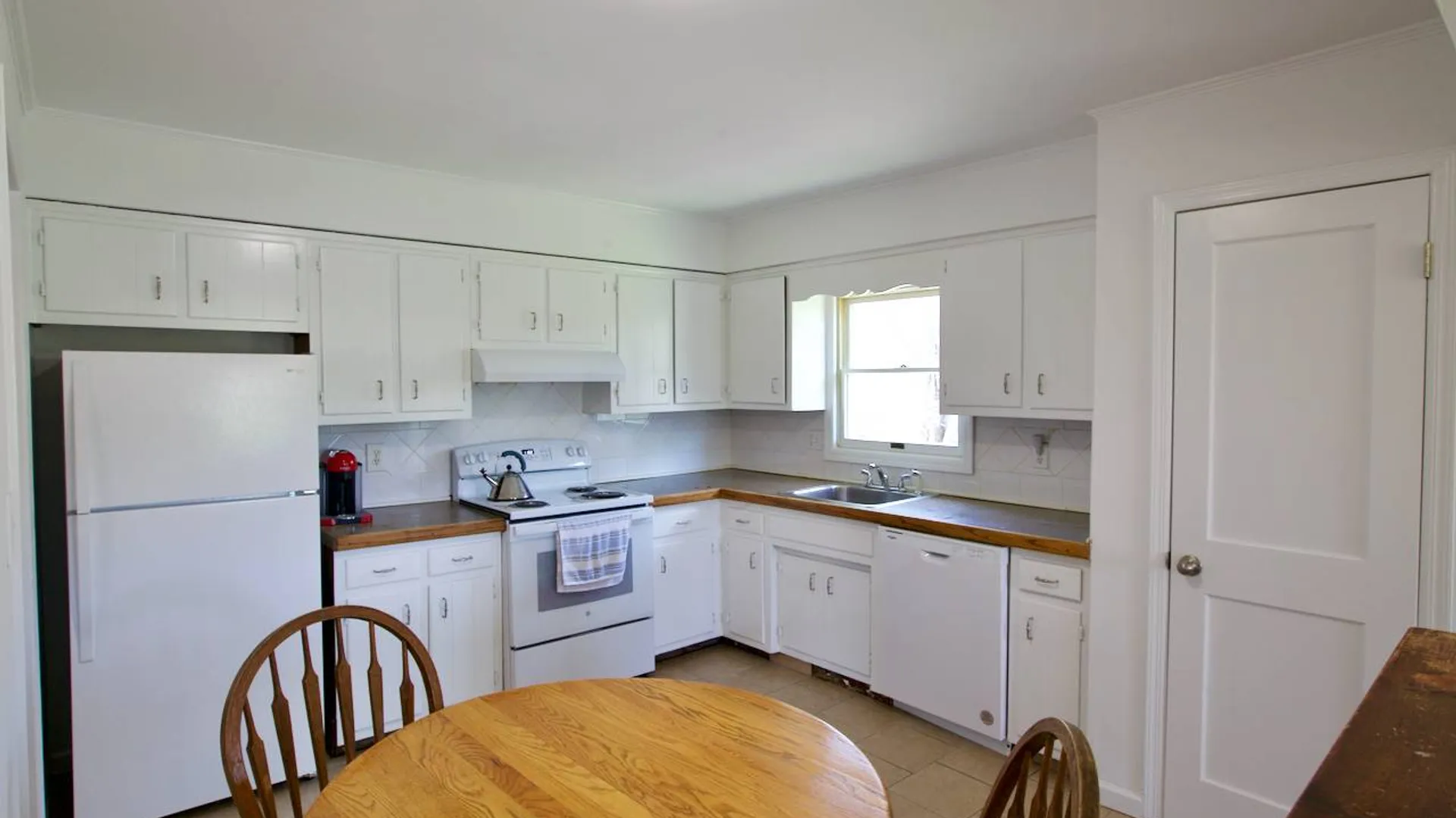 Property at 26 Ole Buck Run, Shelter Island, NY 11964 4