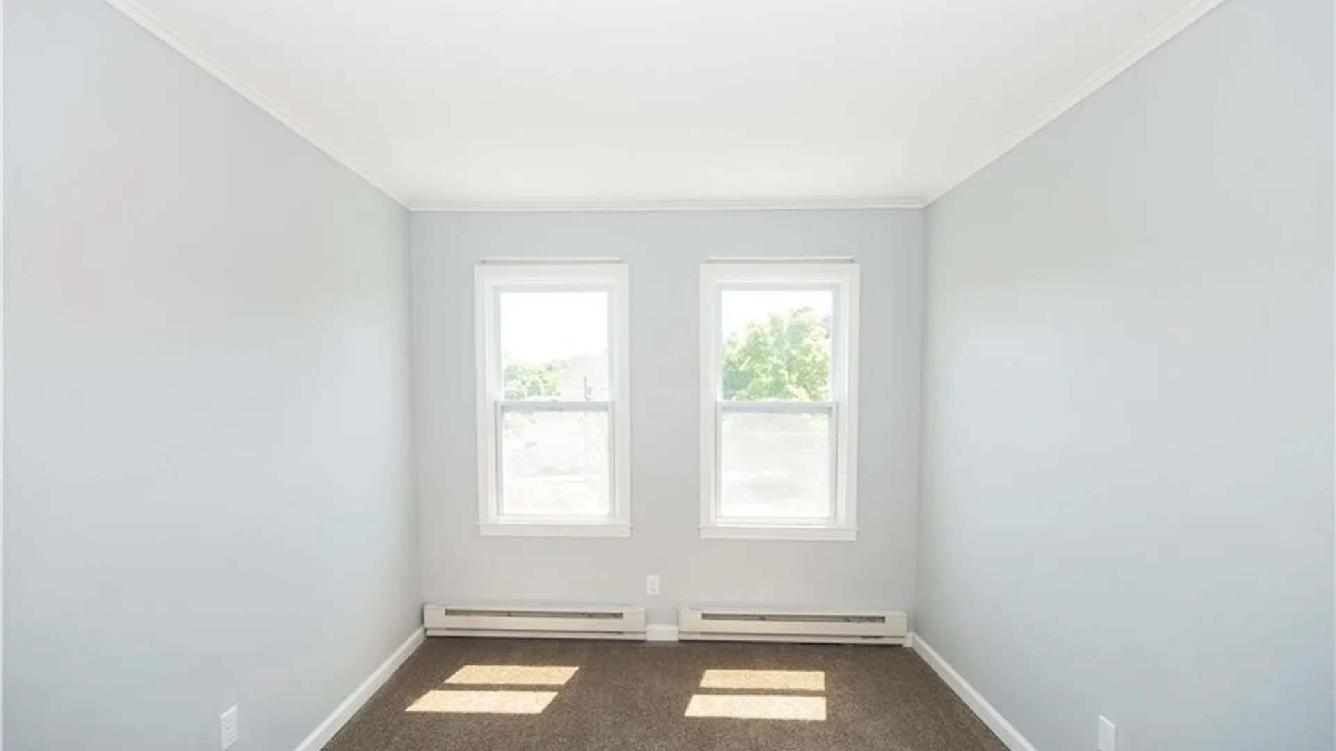 Property at 827 Park Street, Syracuse, NY 13208 9