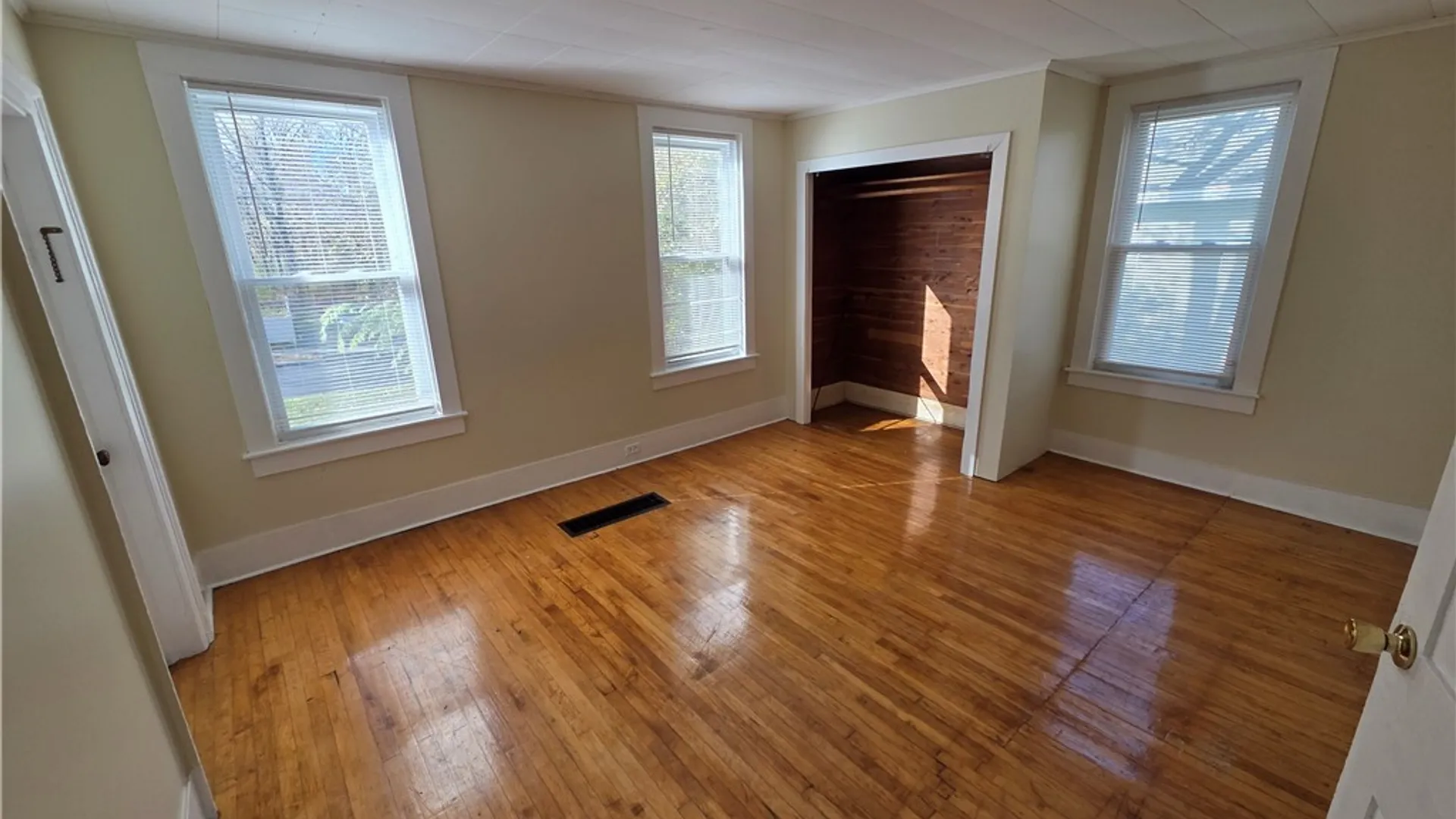 Property at 1011 Gotham Street, Watertown City, NY 13601 29