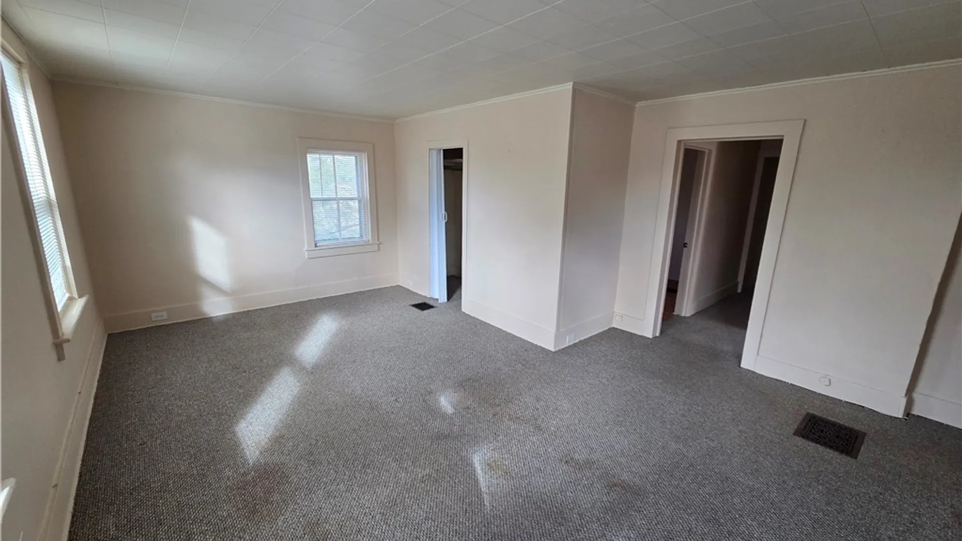 Property at 1011 Gotham Street, Watertown City, NY 13601 36