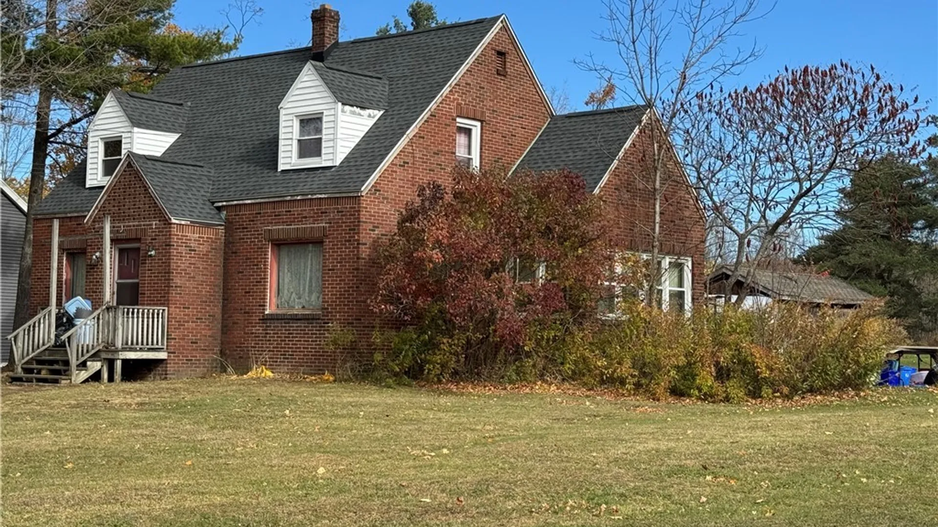 Property at 6467 Chestnut Ridge Road, Orchard Park, NY 14127 2