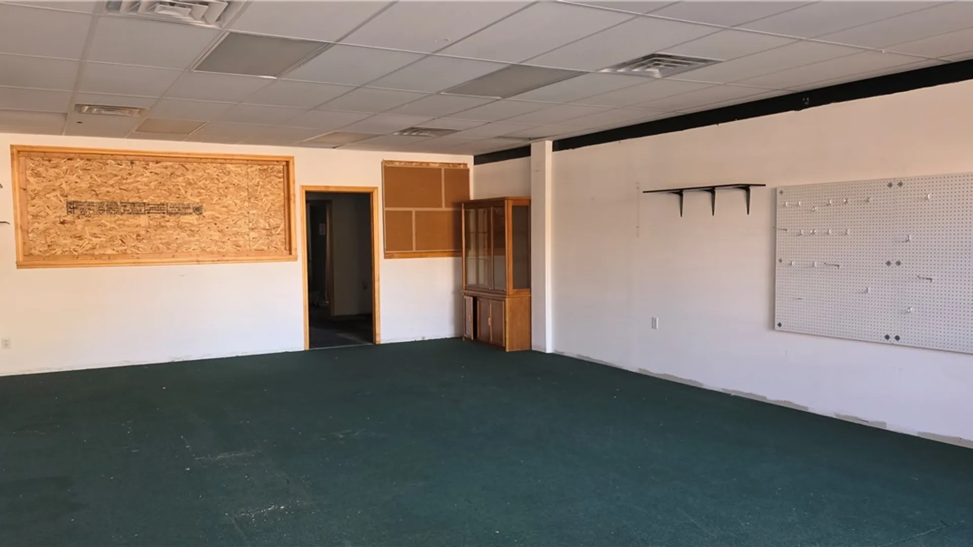 Property at 6853 Erie Road, Evans, NY 14047 6