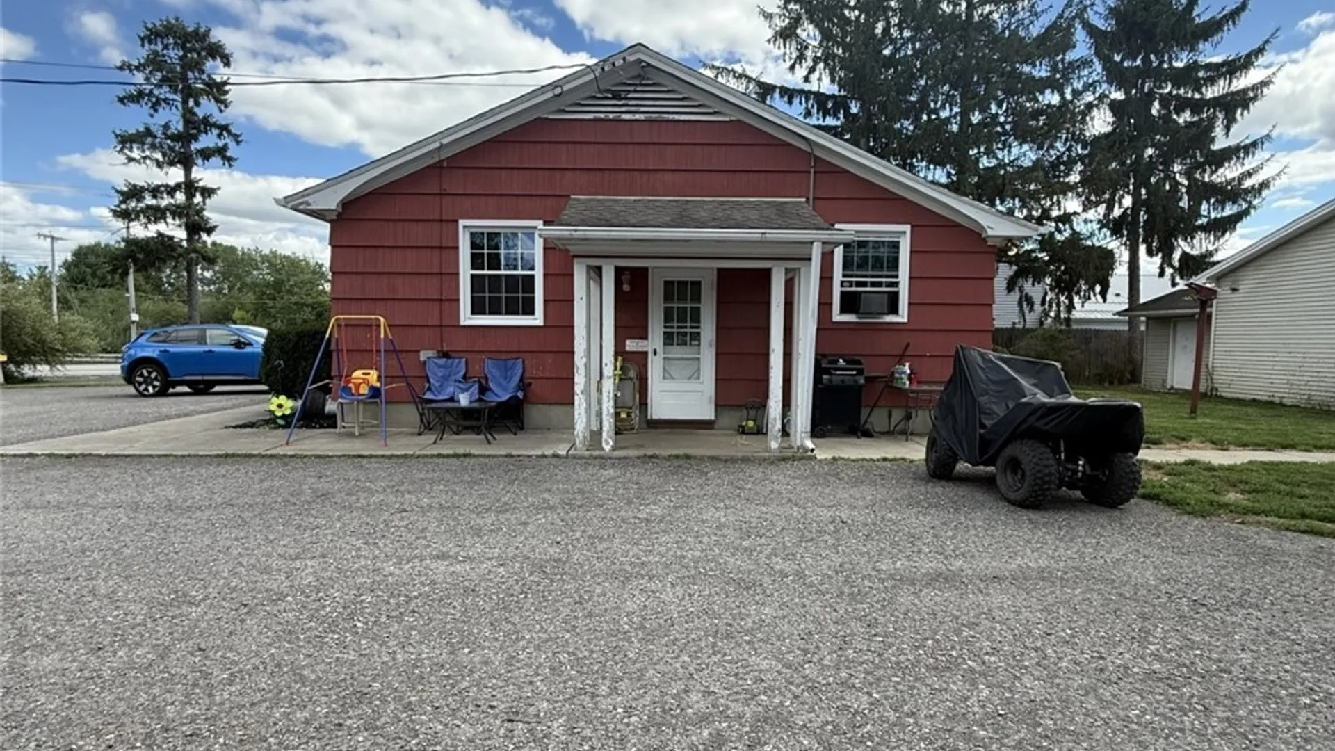 Property at 3366 Niagara Falls Boulevard, Wheatfield, NY 14120 4