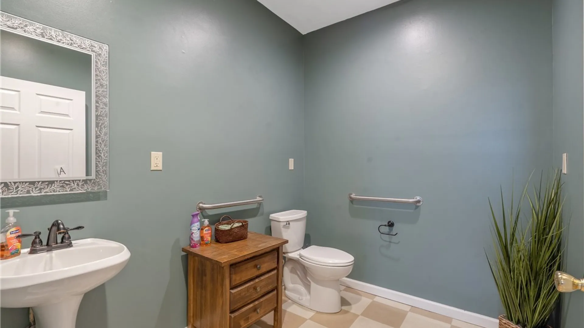 Property at 127 1st Street, Oswego, NY 13126 15