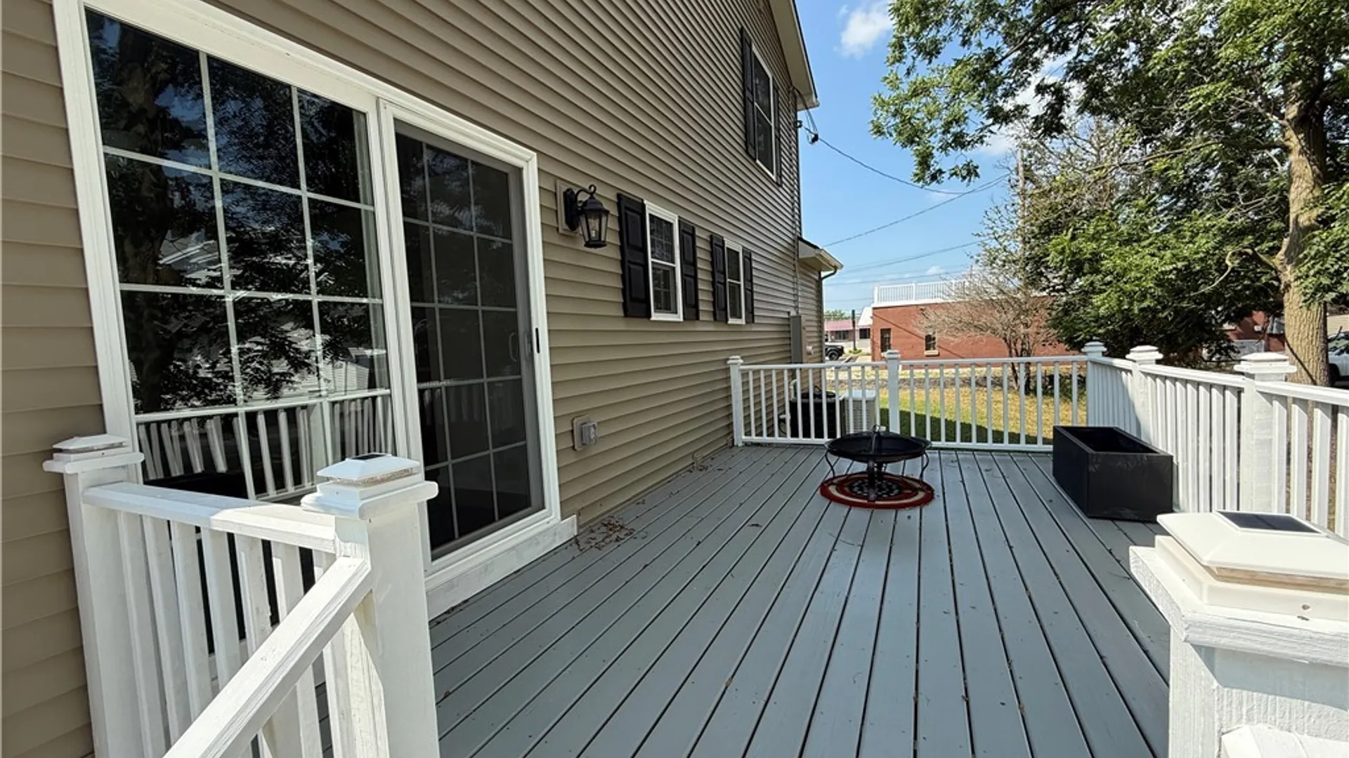 Property at 8550 Nottingham Terrace, Clarence, NY 14221 4