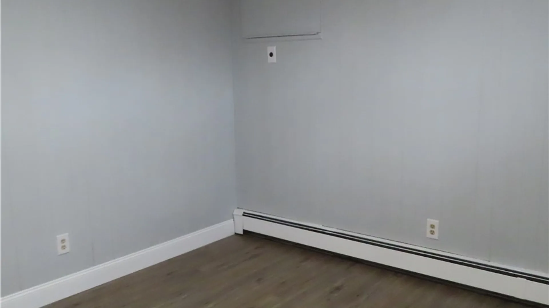 Property at 4449 Genesee Street, DeWitt, NY 13214 6