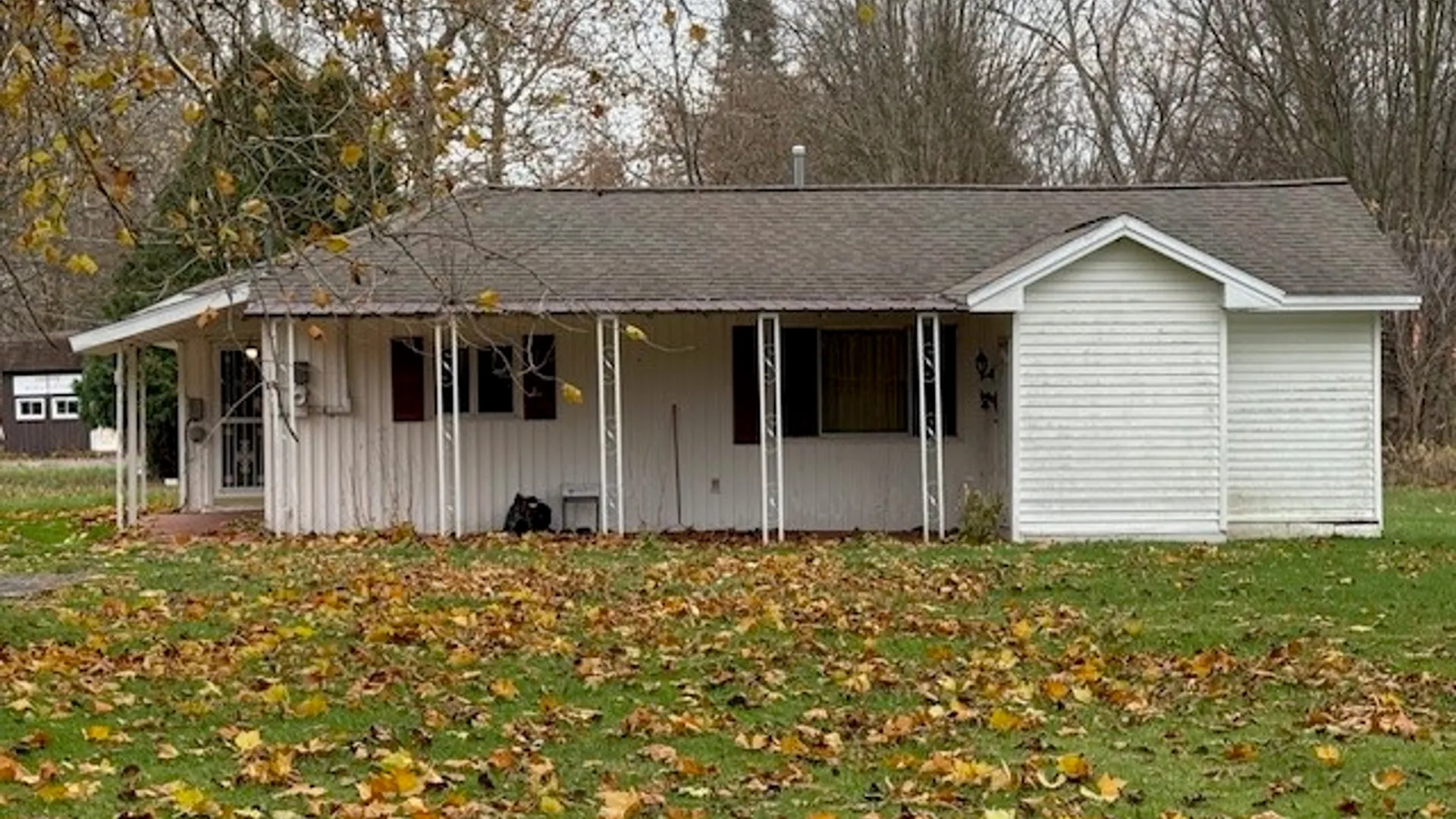 Property at 8299 State Street Road, Mentz, NY 13140 4