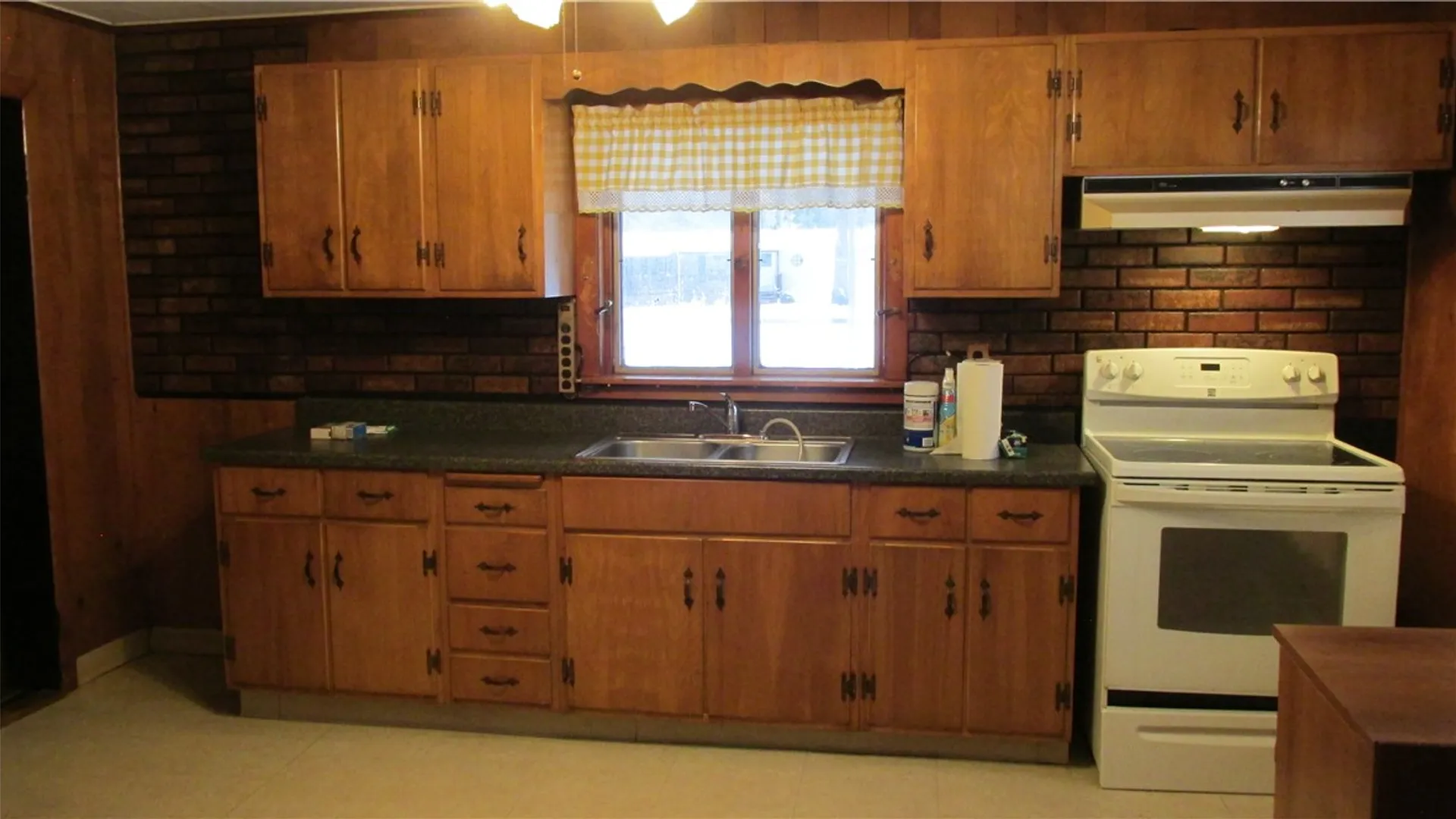 Property at 8299 State Street Road, Mentz, NY 13140 6