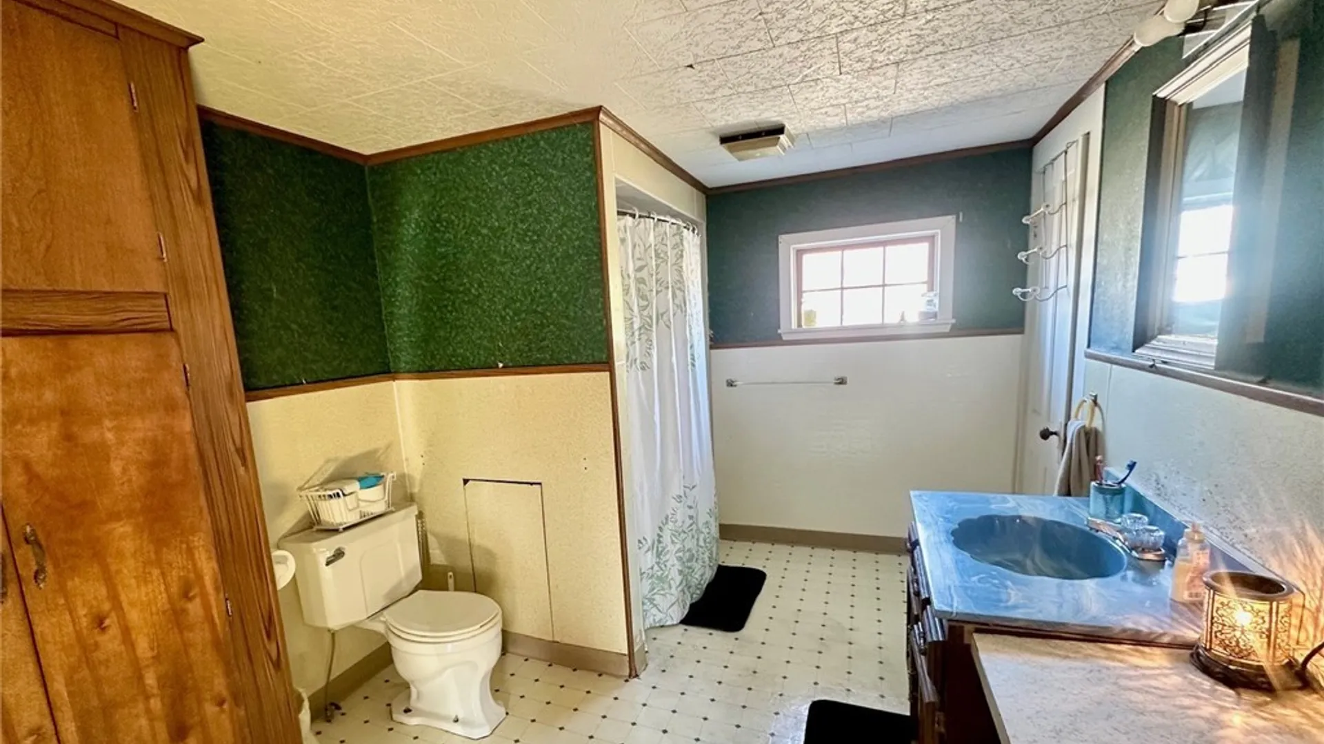 Property at 17 Christy Street, Hanover, NY 14136 11
