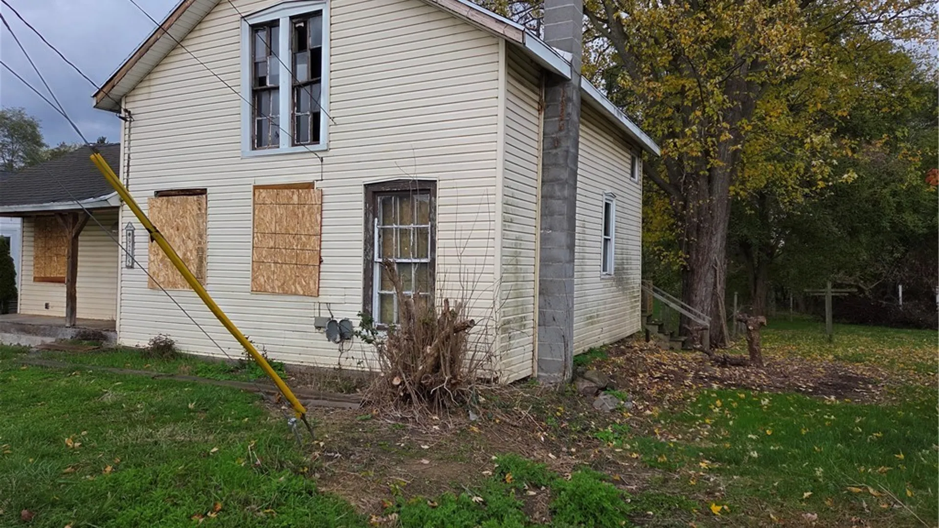 Property at 9205 Ridge Road, Hartland, NY 14105 2