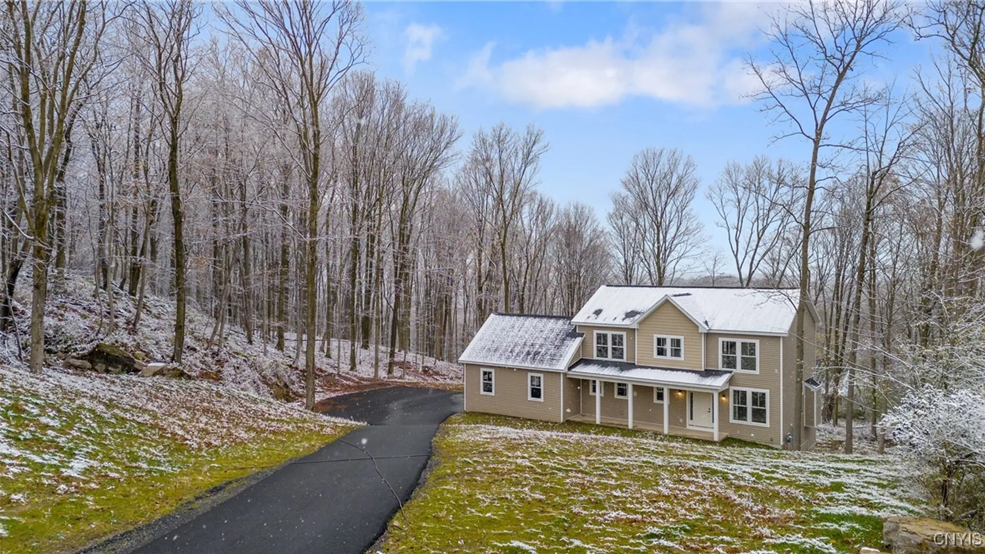 Property at 112 Topaz Trail, Camillus, NY 13219 40