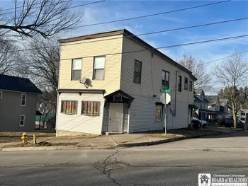121 Willard Street, Jamestown, NY 14701