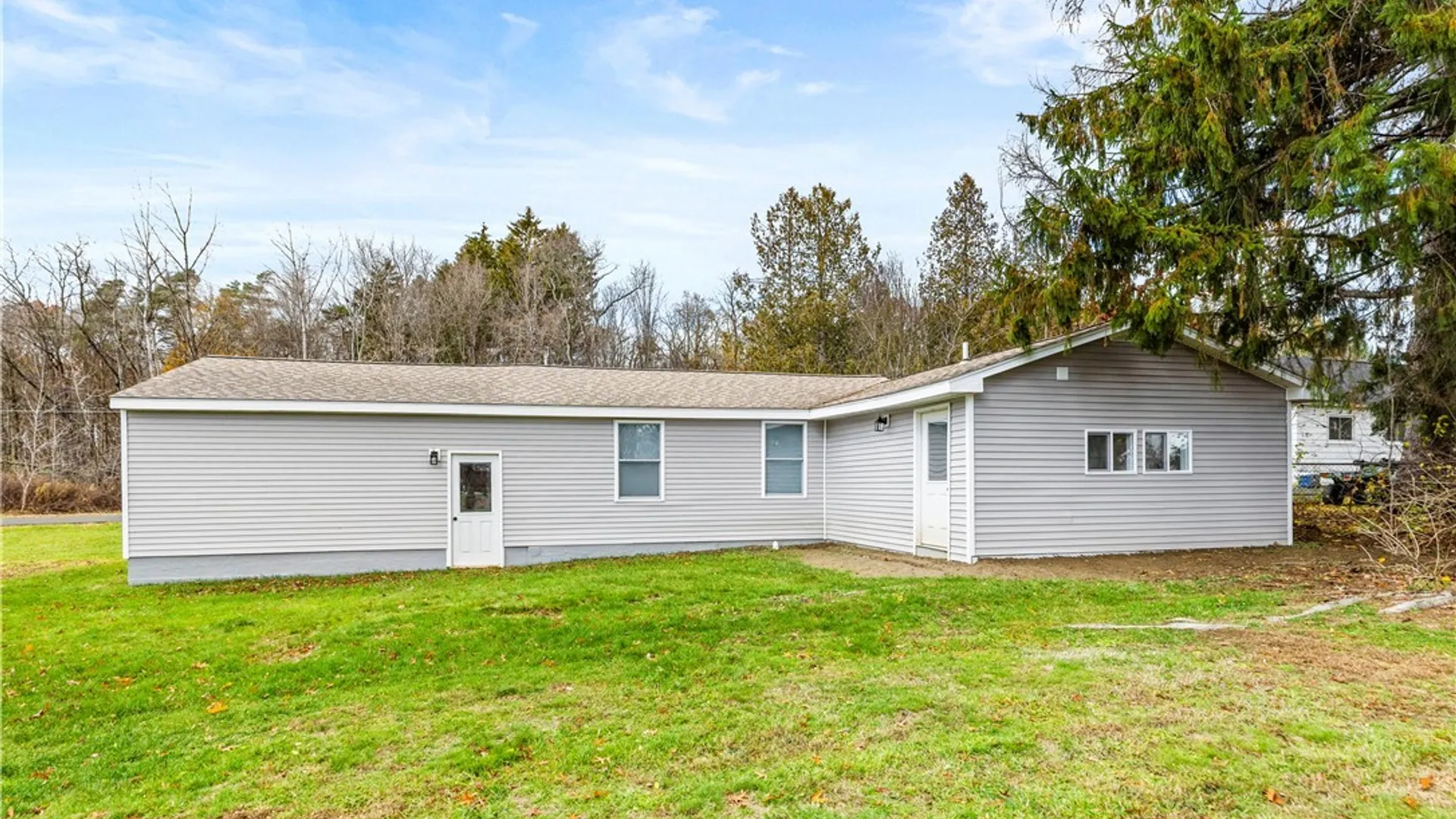 Property at 7160 Taft Avenue, Rome, NY 13440 4