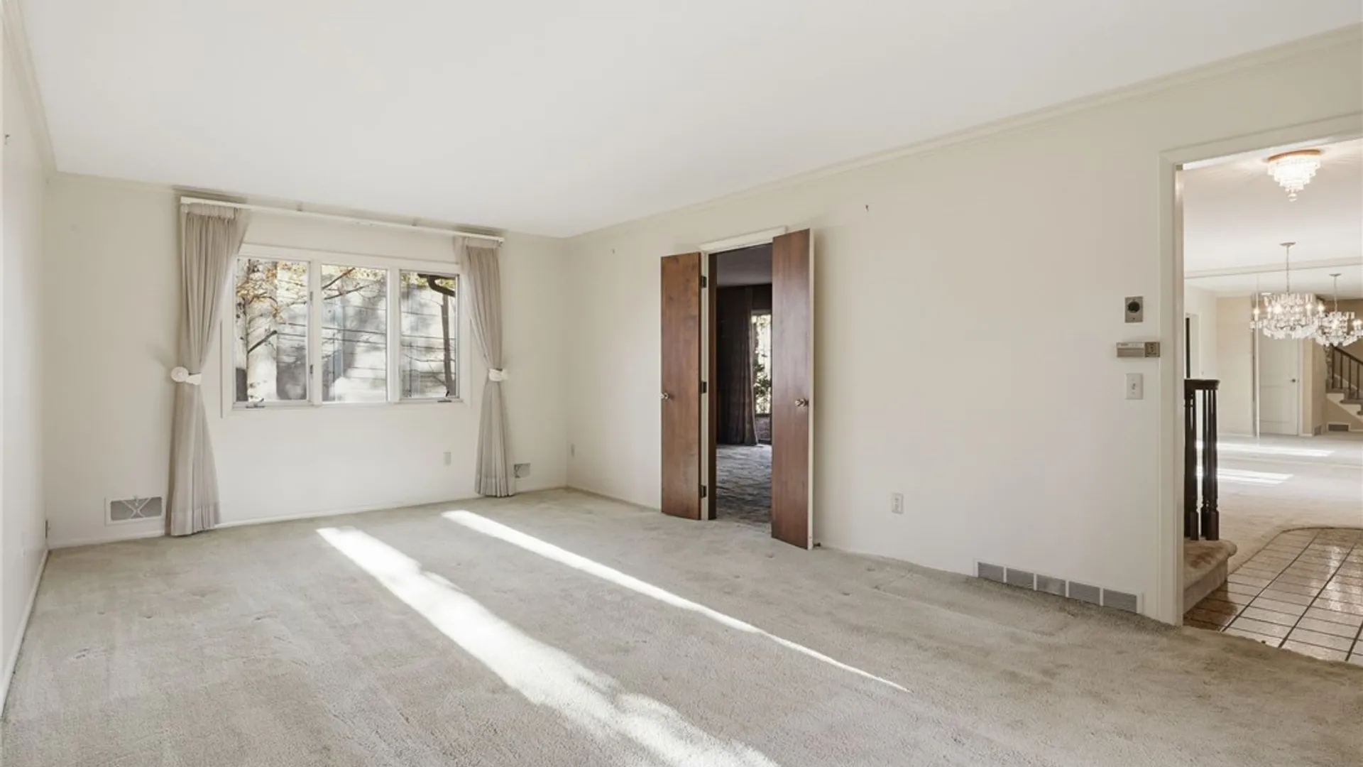 Property at 120 Oak Lane, Brighton, NY 14610 18