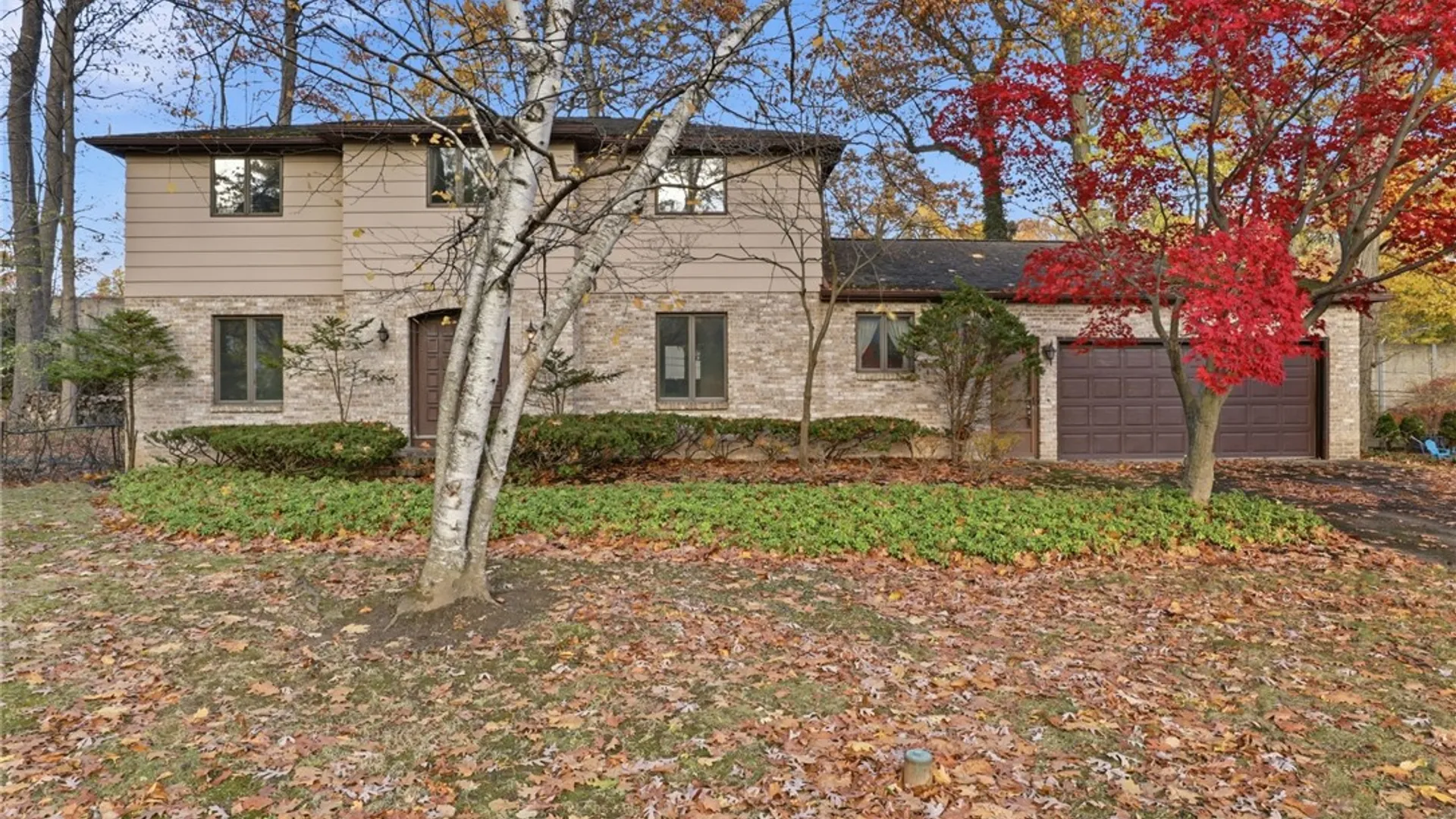 Property at 120 Oak Lane, Brighton, NY 14610 2