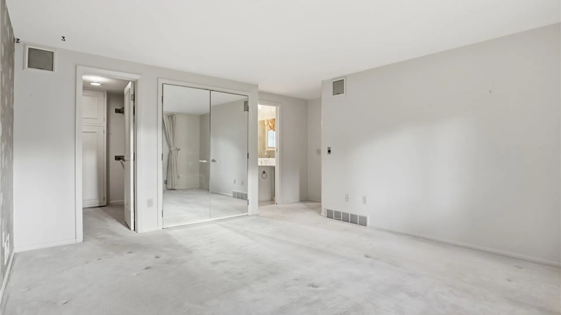 Property at 120 Oak Lane, Brighton, NY 14610 23