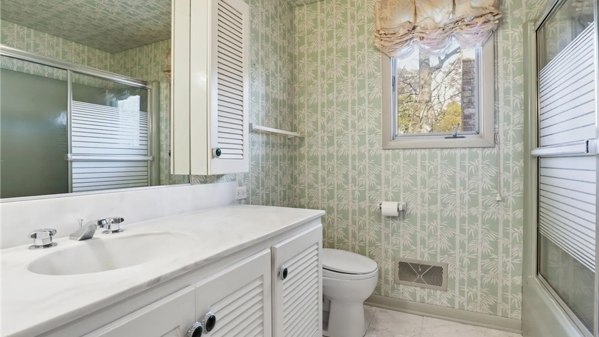 Property at 120 Oak Lane, Brighton, NY 14610 32