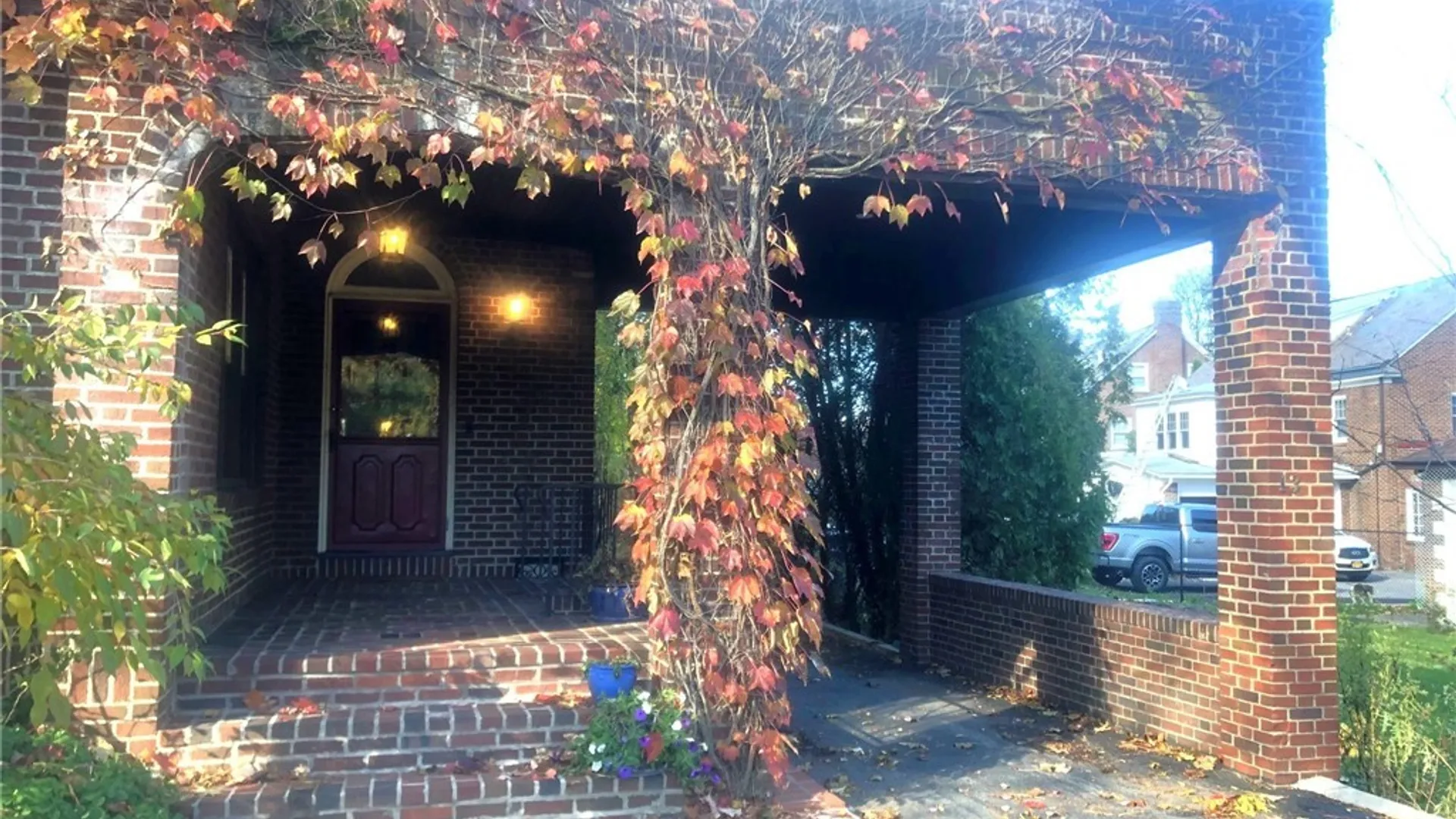 Property at 13 Brattle Road, Syracuse, NY 13203 4