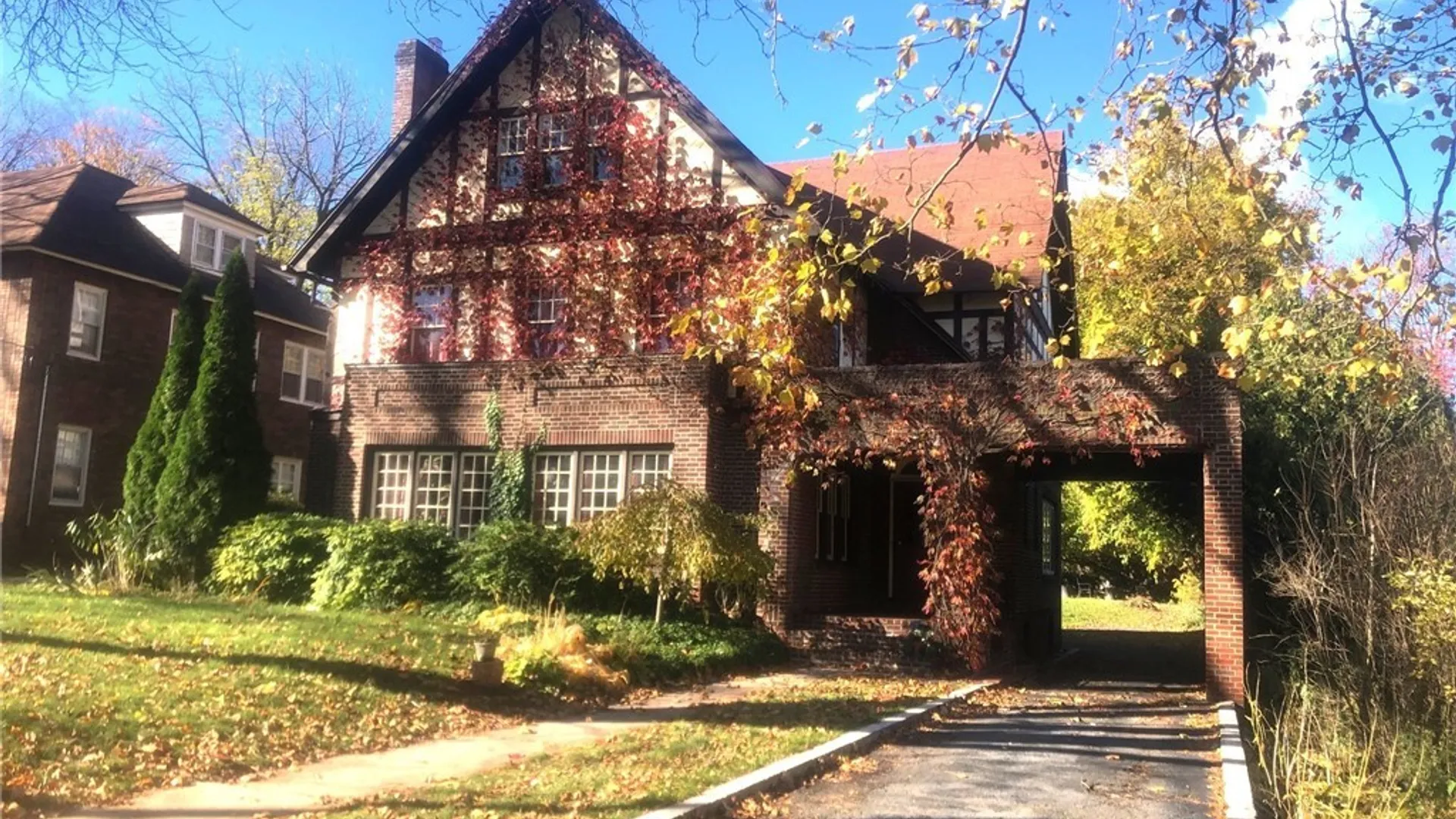 Property at 13 Brattle Road, Syracuse, NY 13203 47