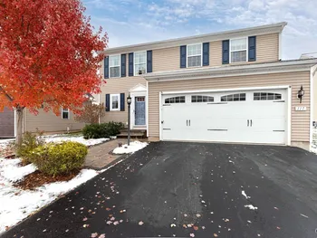 Property at 117 Rising Crest Circle, Manlius, NY 13116