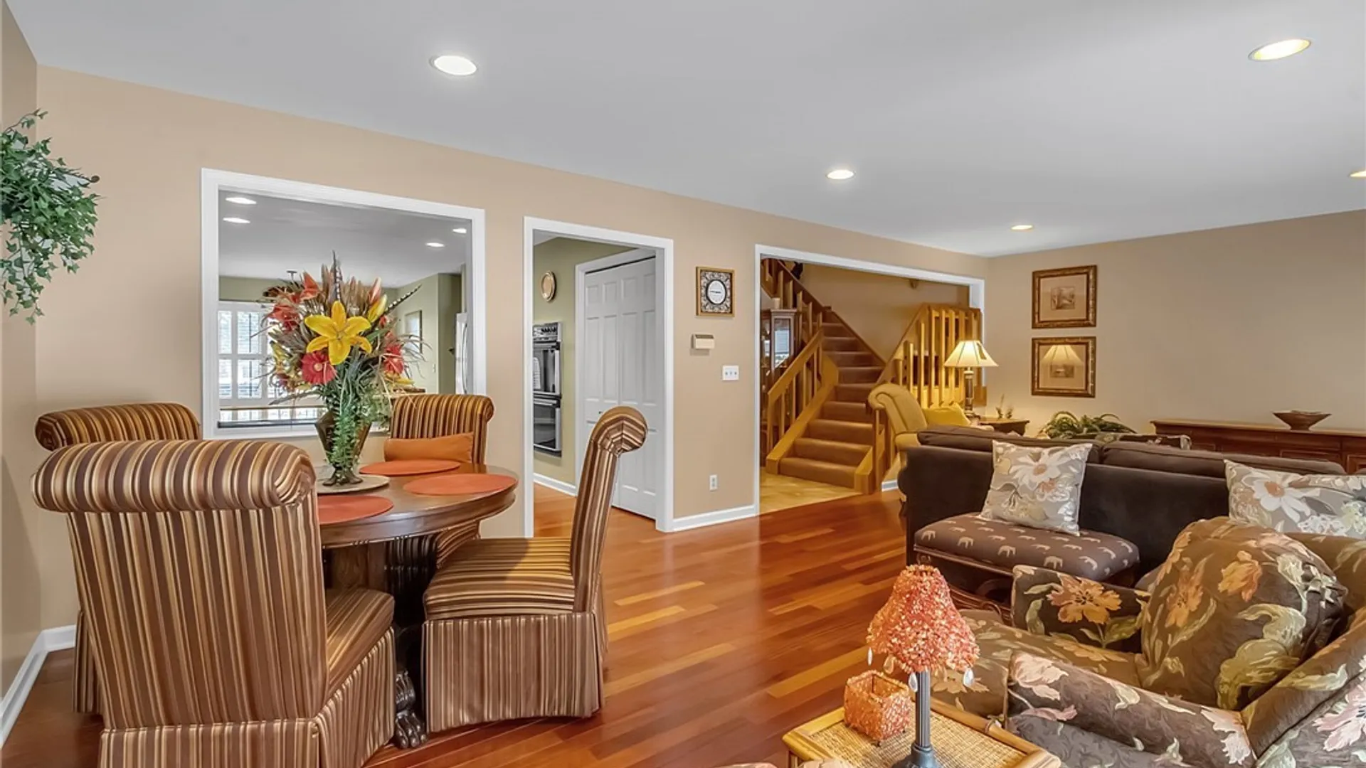 Property at 122 Hidden Ridge Common, Amherst, NY 14221 11