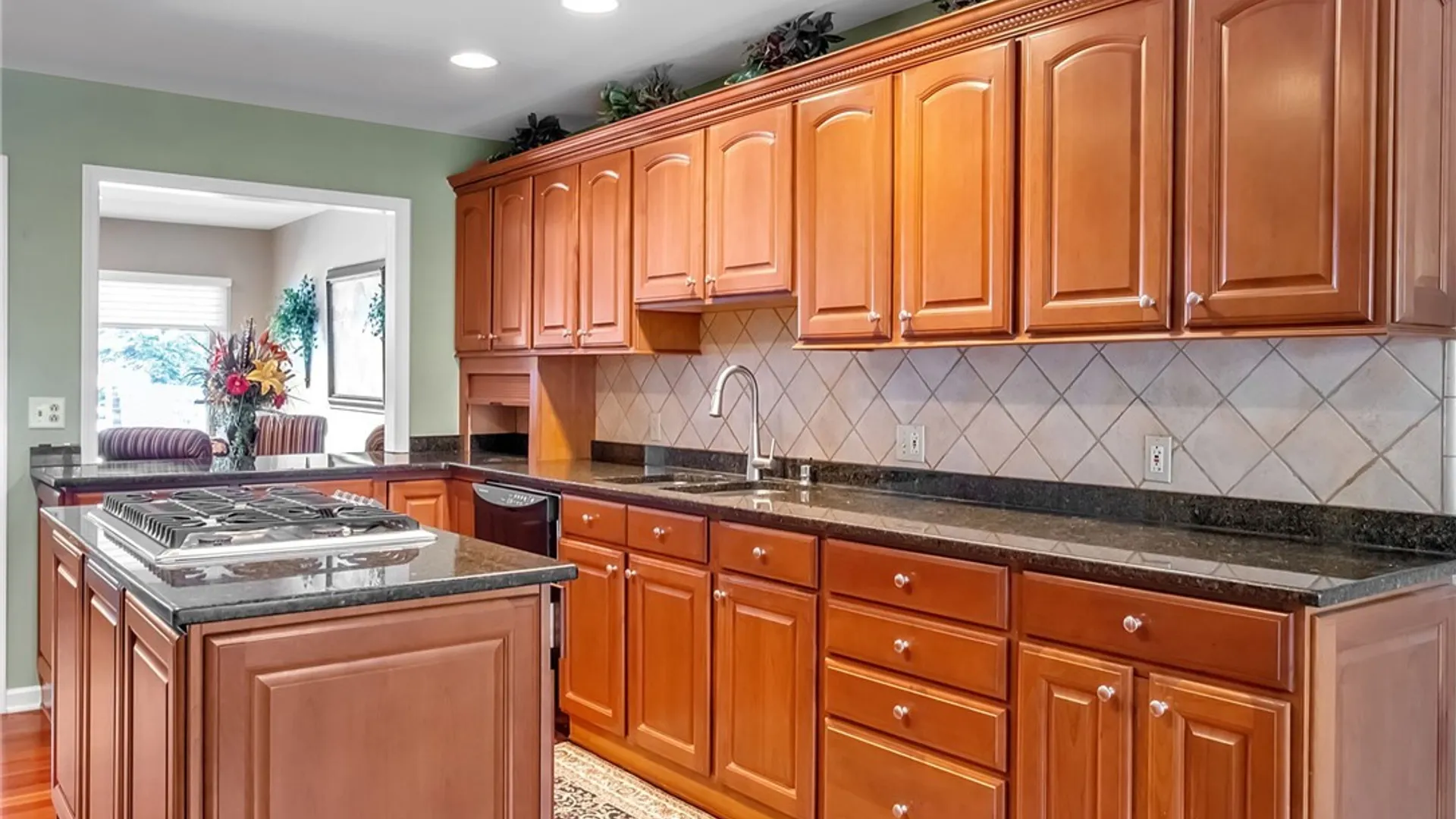 Property at 122 Hidden Ridge Common, Amherst, NY 14221 18