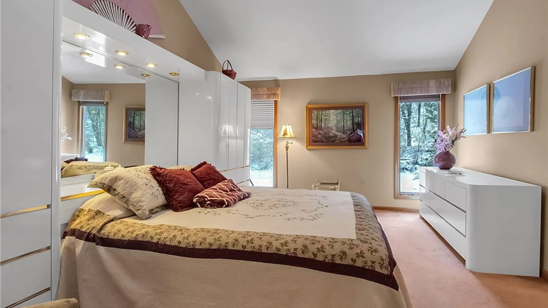 Property at 122 Hidden Ridge Common, Amherst, NY 14221 23