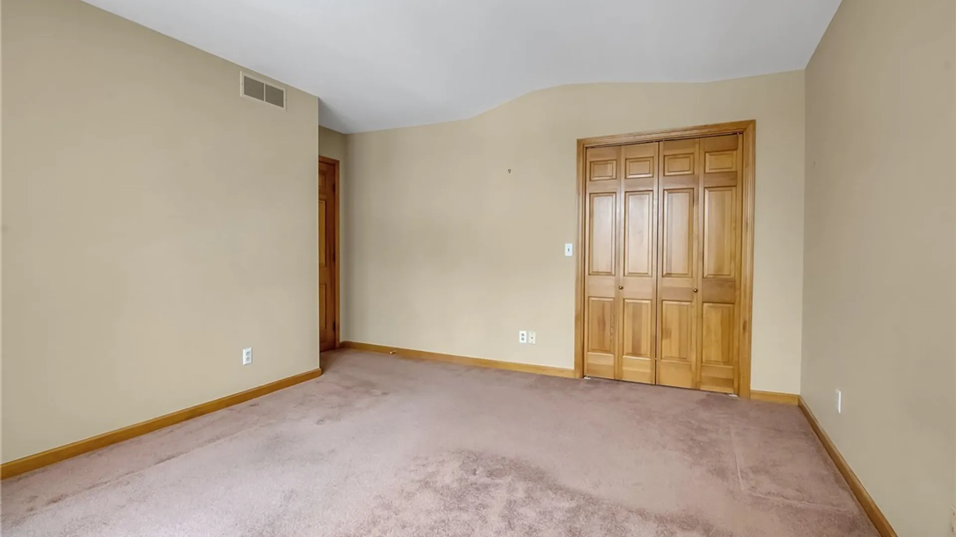 Property at 122 Hidden Ridge Common, Amherst, NY 14221 30