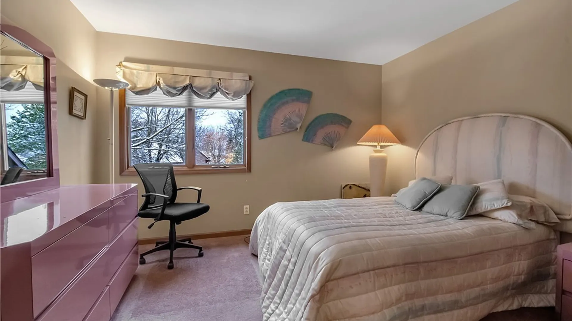 Property at 122 Hidden Ridge Common, Amherst, NY 14221 32