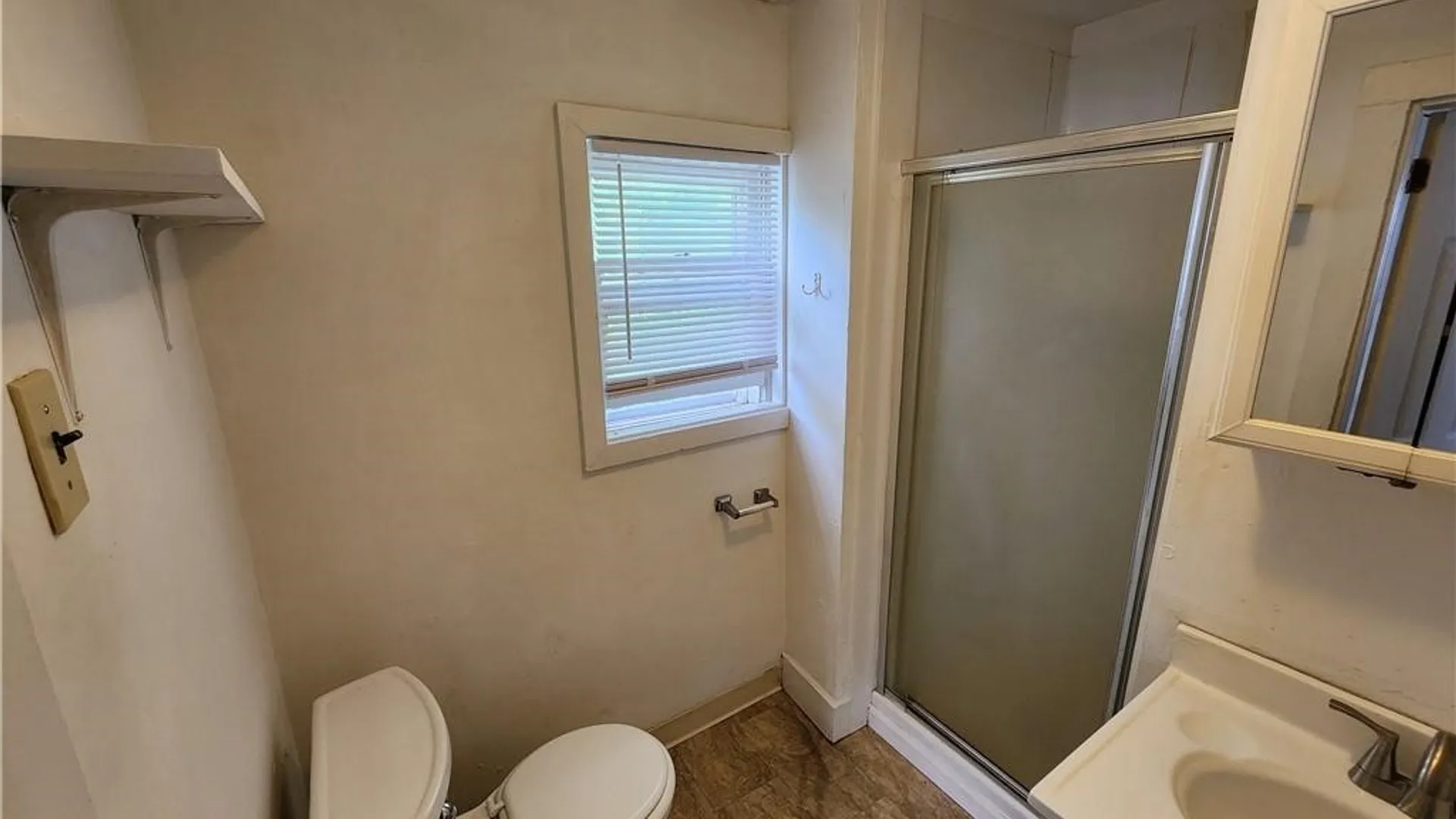 Property at 136 Lakeview Avenue, Syracuse, NY 13204 14