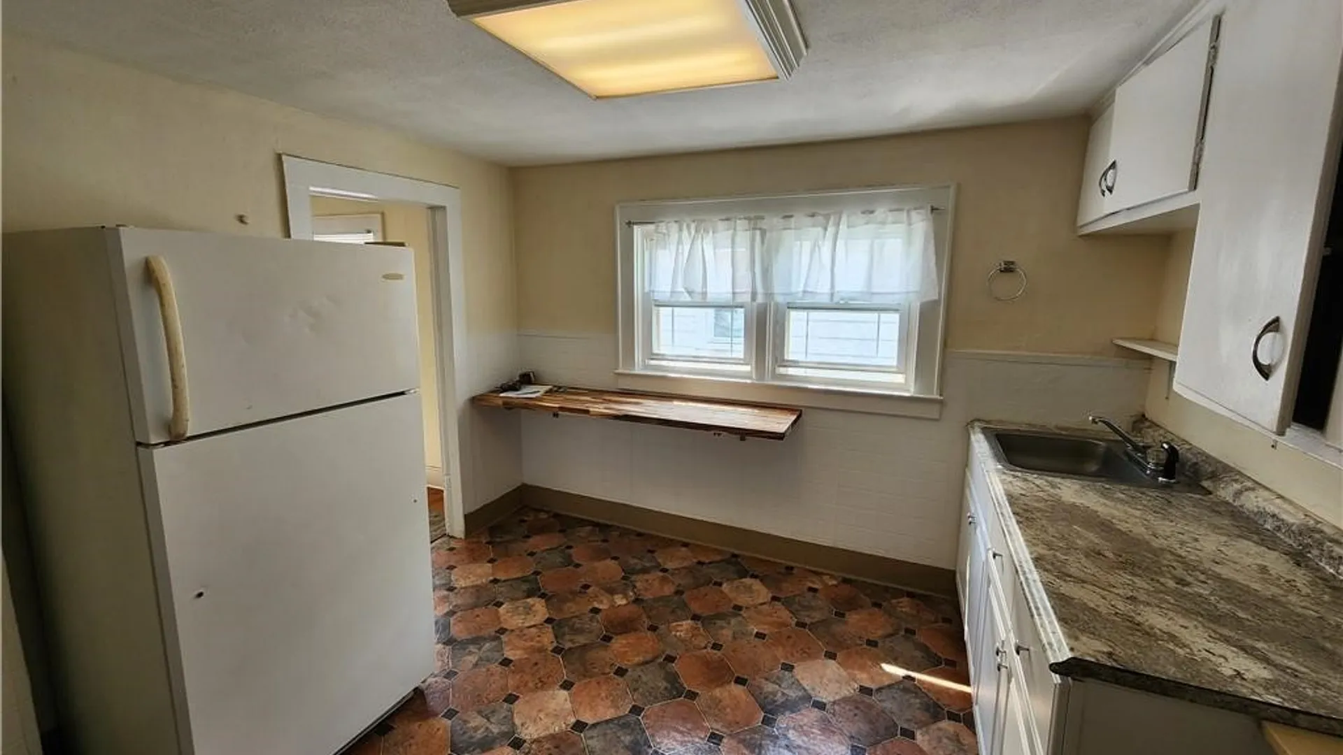 Property at 136 Lakeview Avenue, Syracuse, NY 13204 16