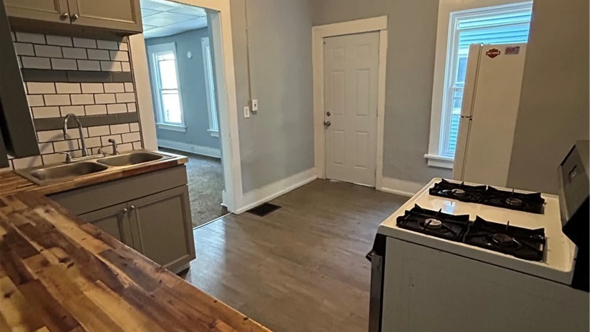 Property at 419 Richmond Avenue, Syracuse, NY 13204 15